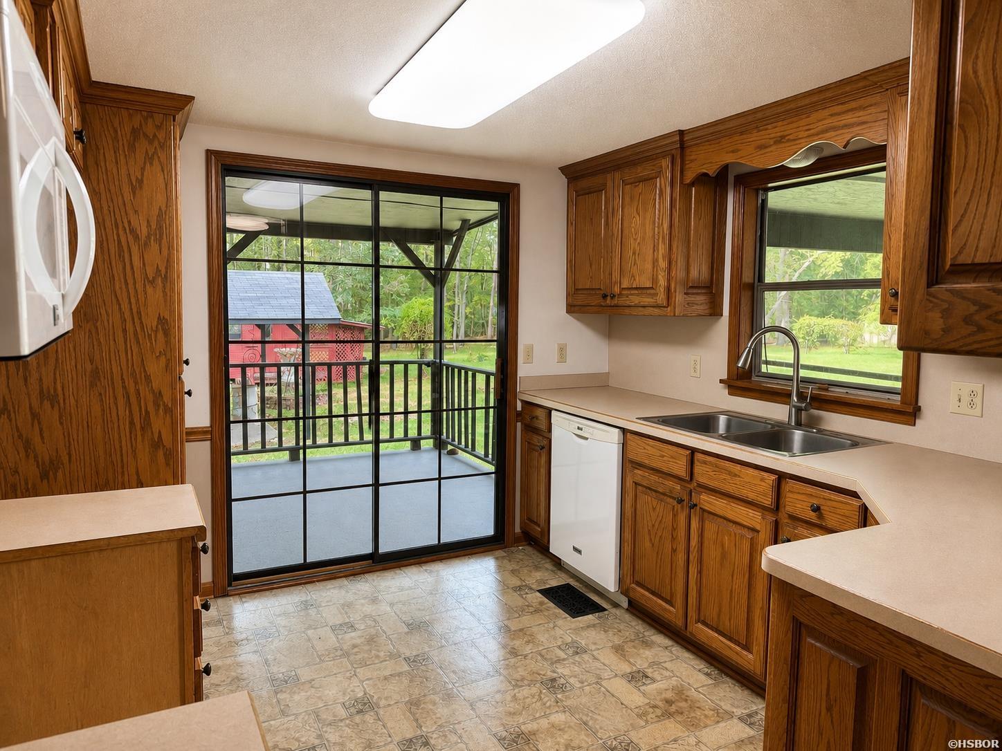 1902 Red Wagon Road Property Photo 7