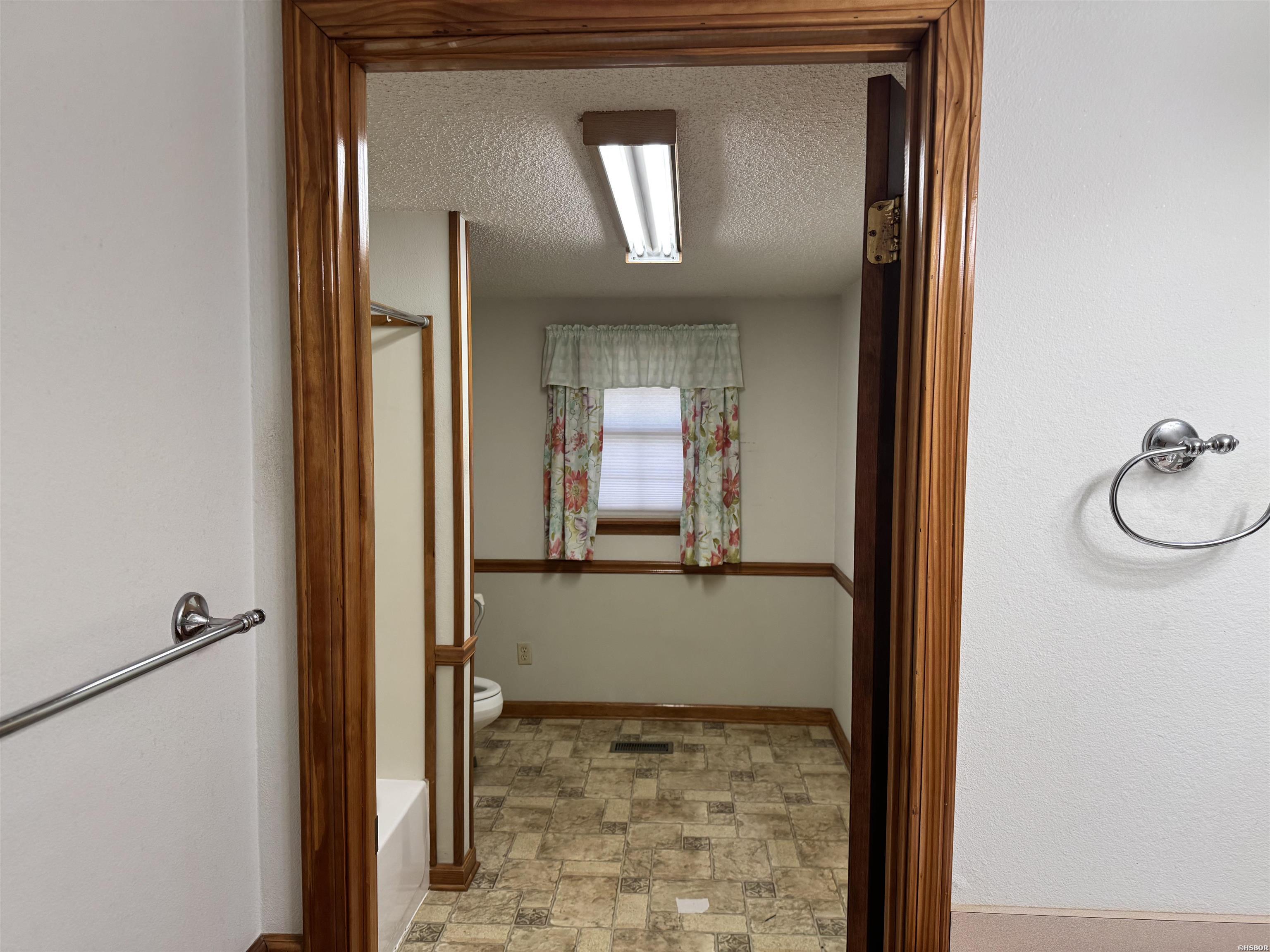 1902 Red Wagon Road Property Photo 11