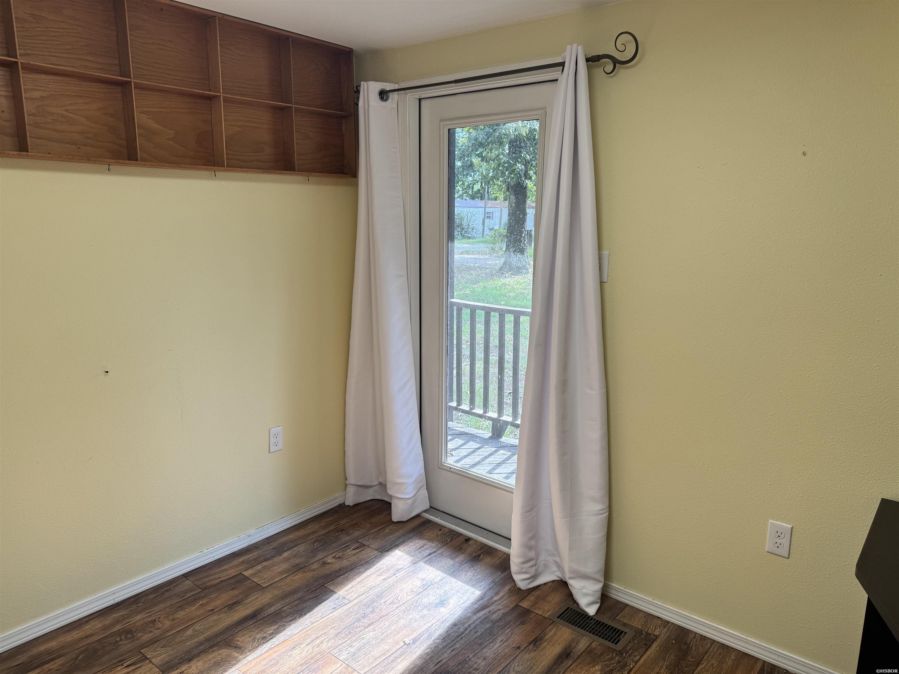 1902 Red Wagon Road Property Photo 17