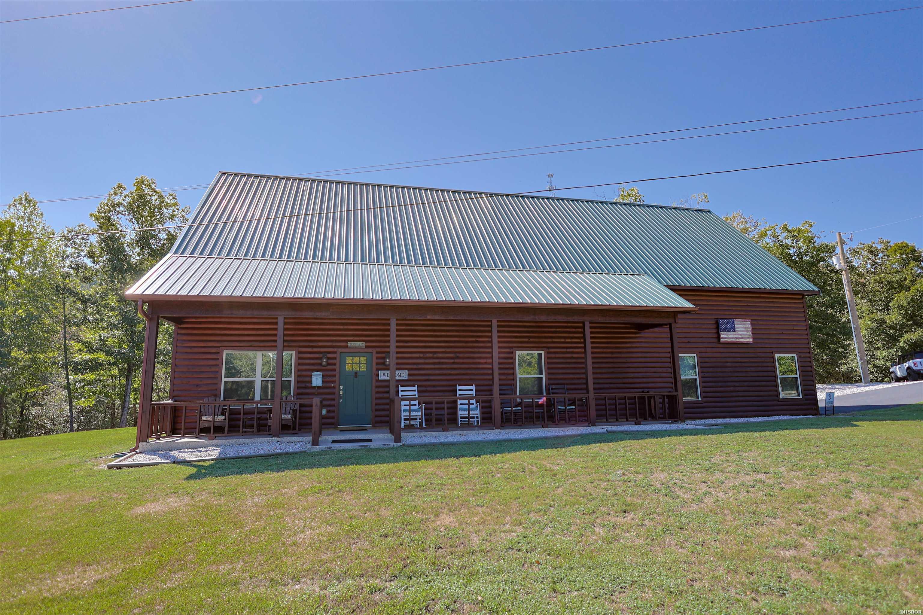 24 Riverchase Drive Property Photo 5