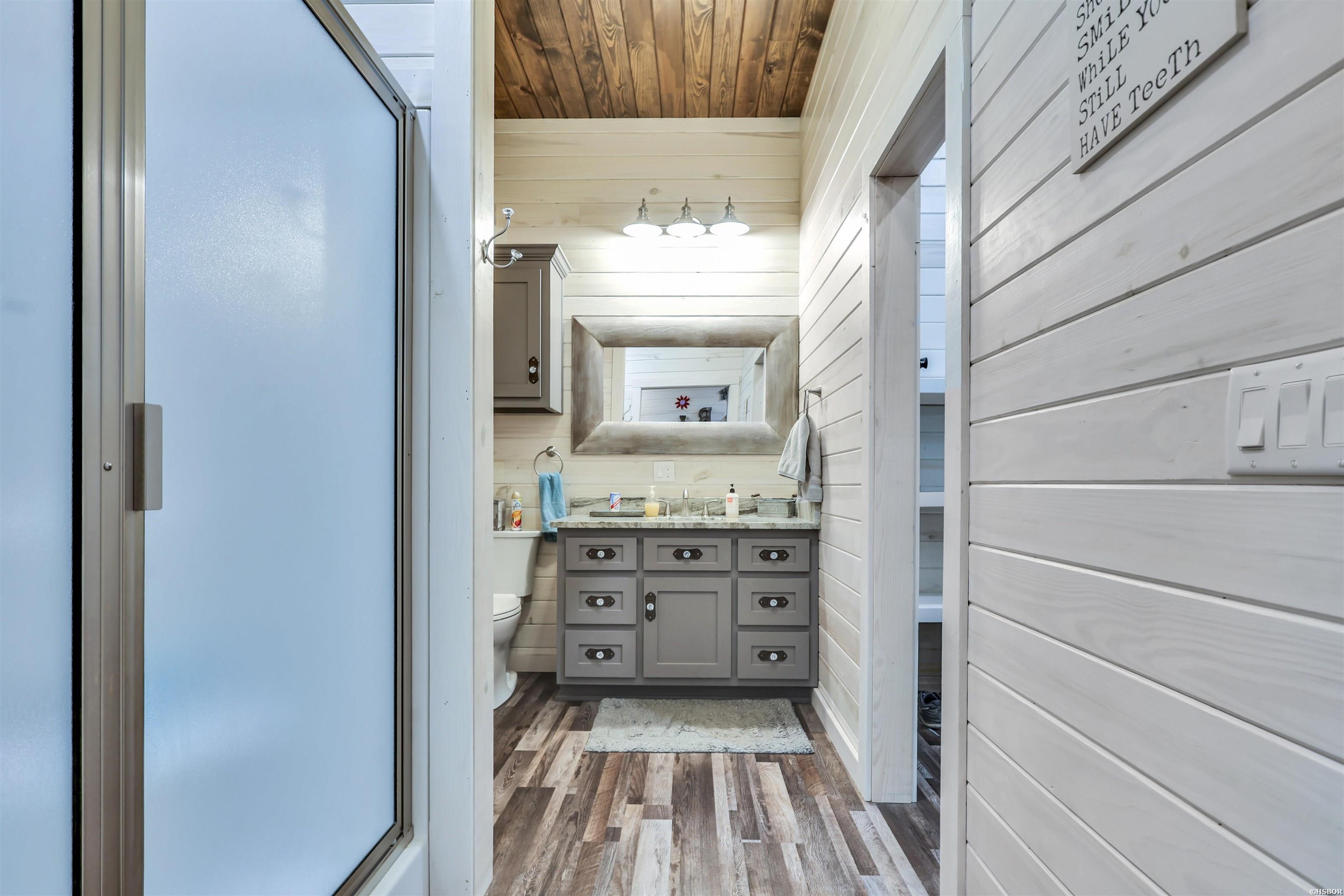 24 Riverchase Drive Property Photo 19