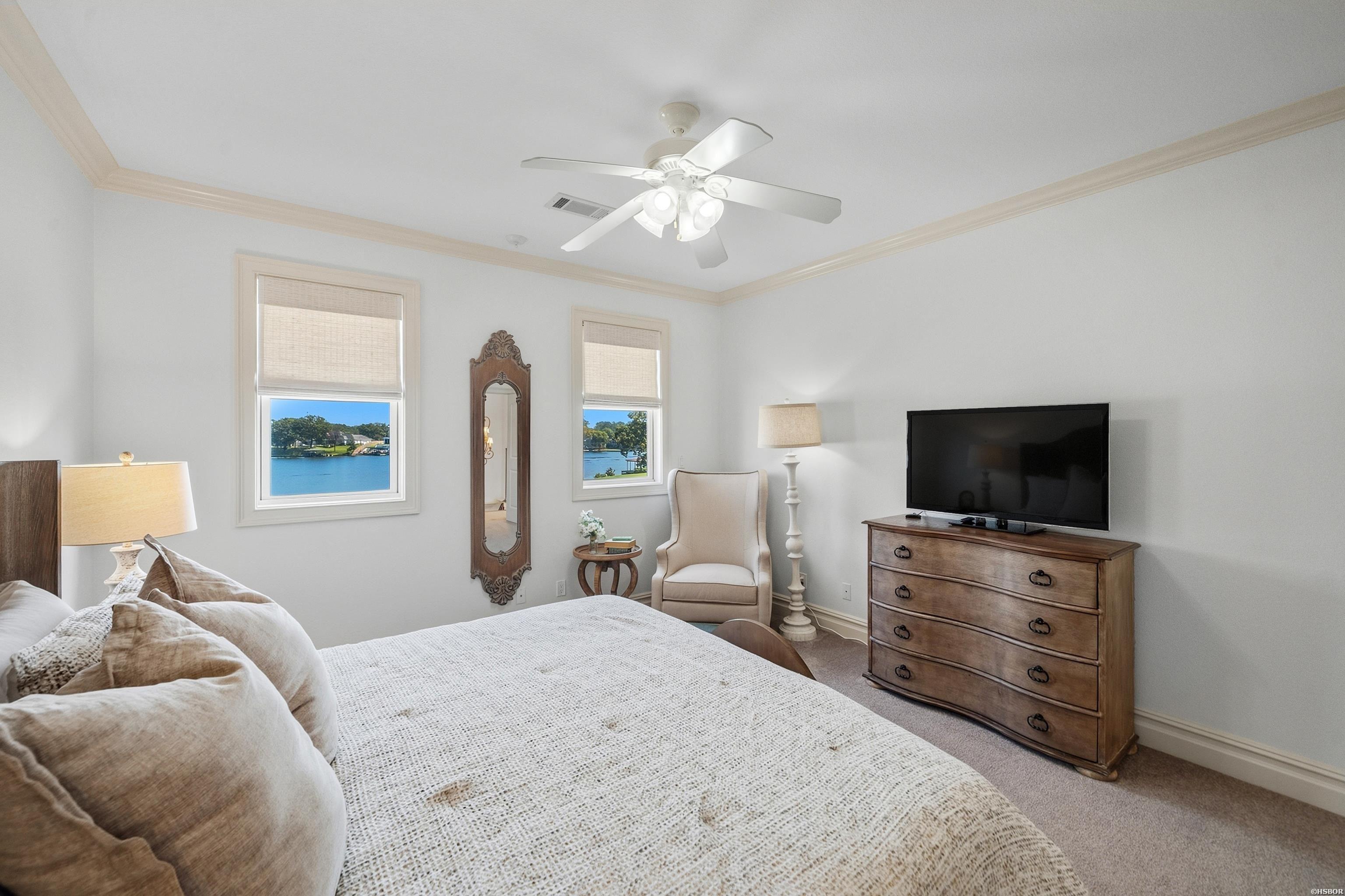 108 Shadow Oak Property Photo 32