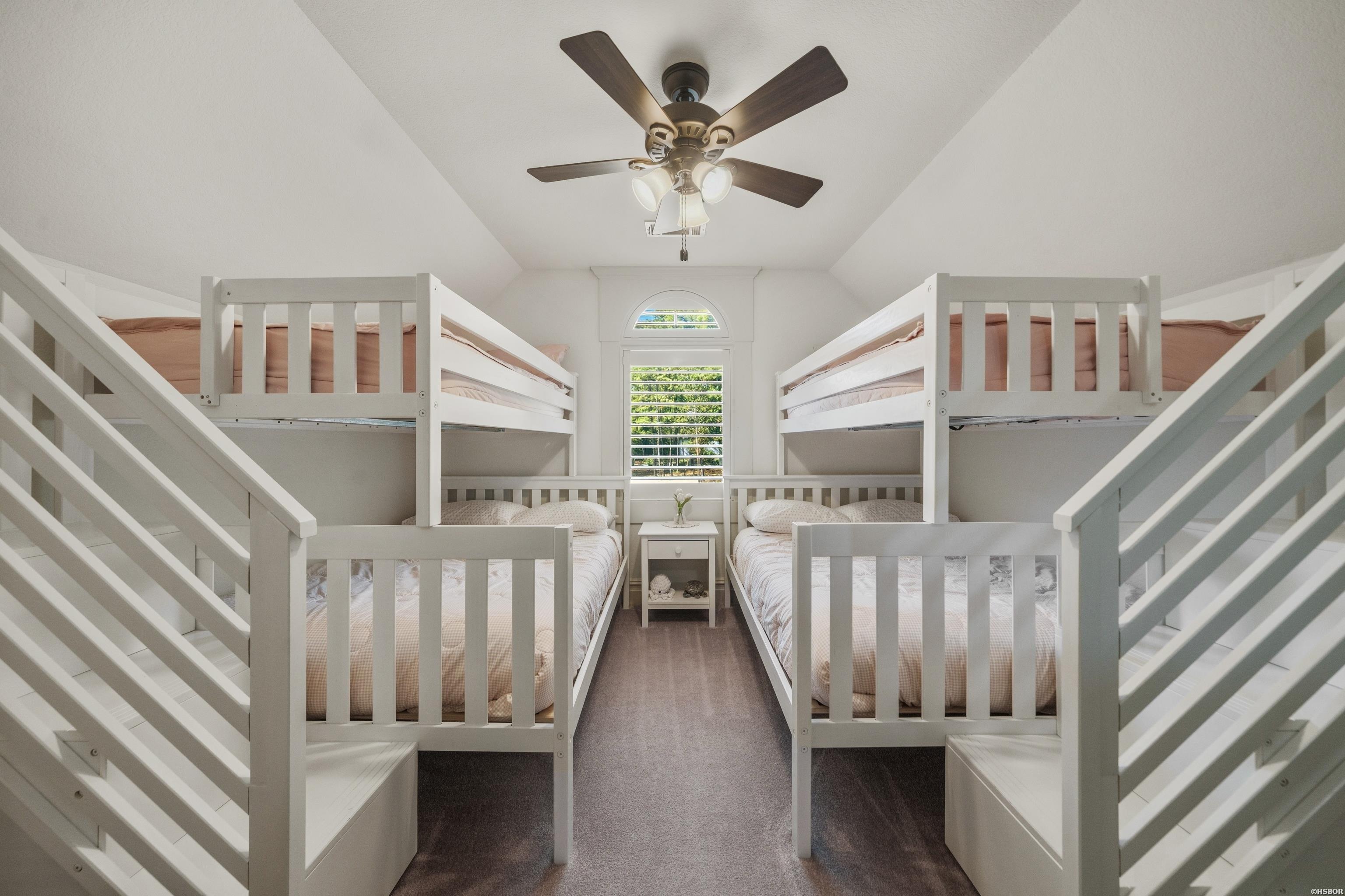 108 Shadow Oak Property Photo 47