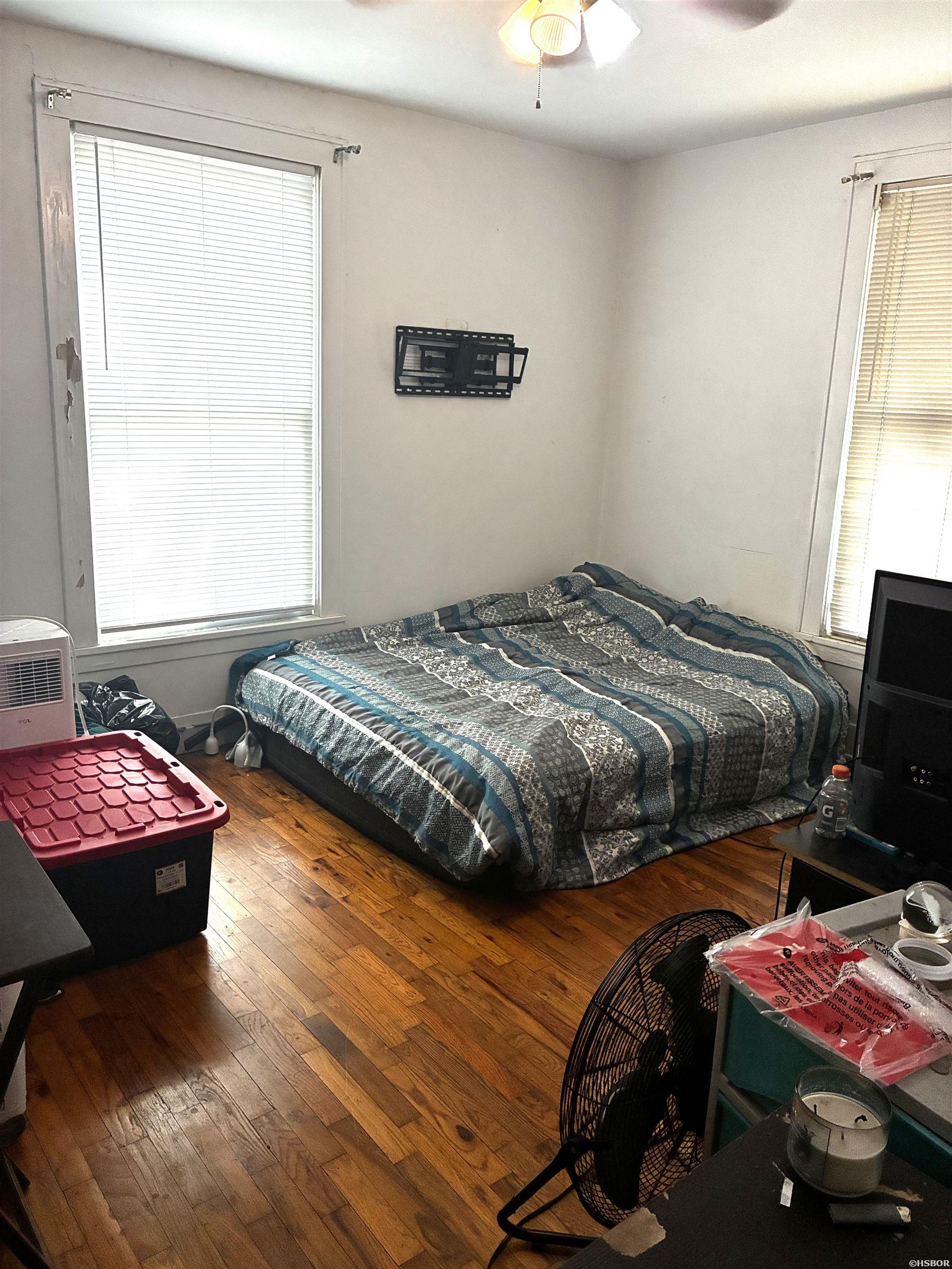 302 Alcorn Street Property Photo 16