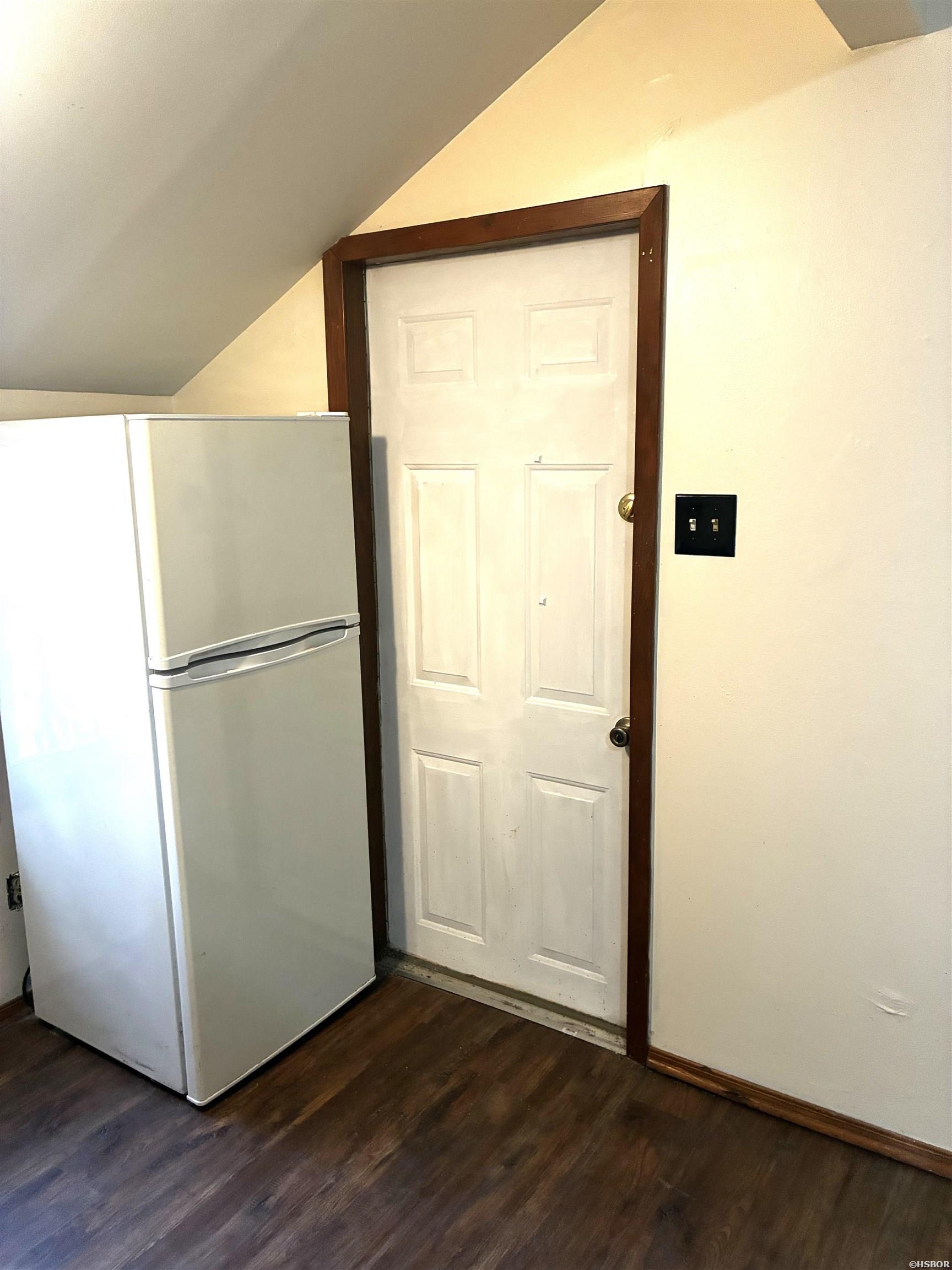 302 Alcorn Street Property Photo 21