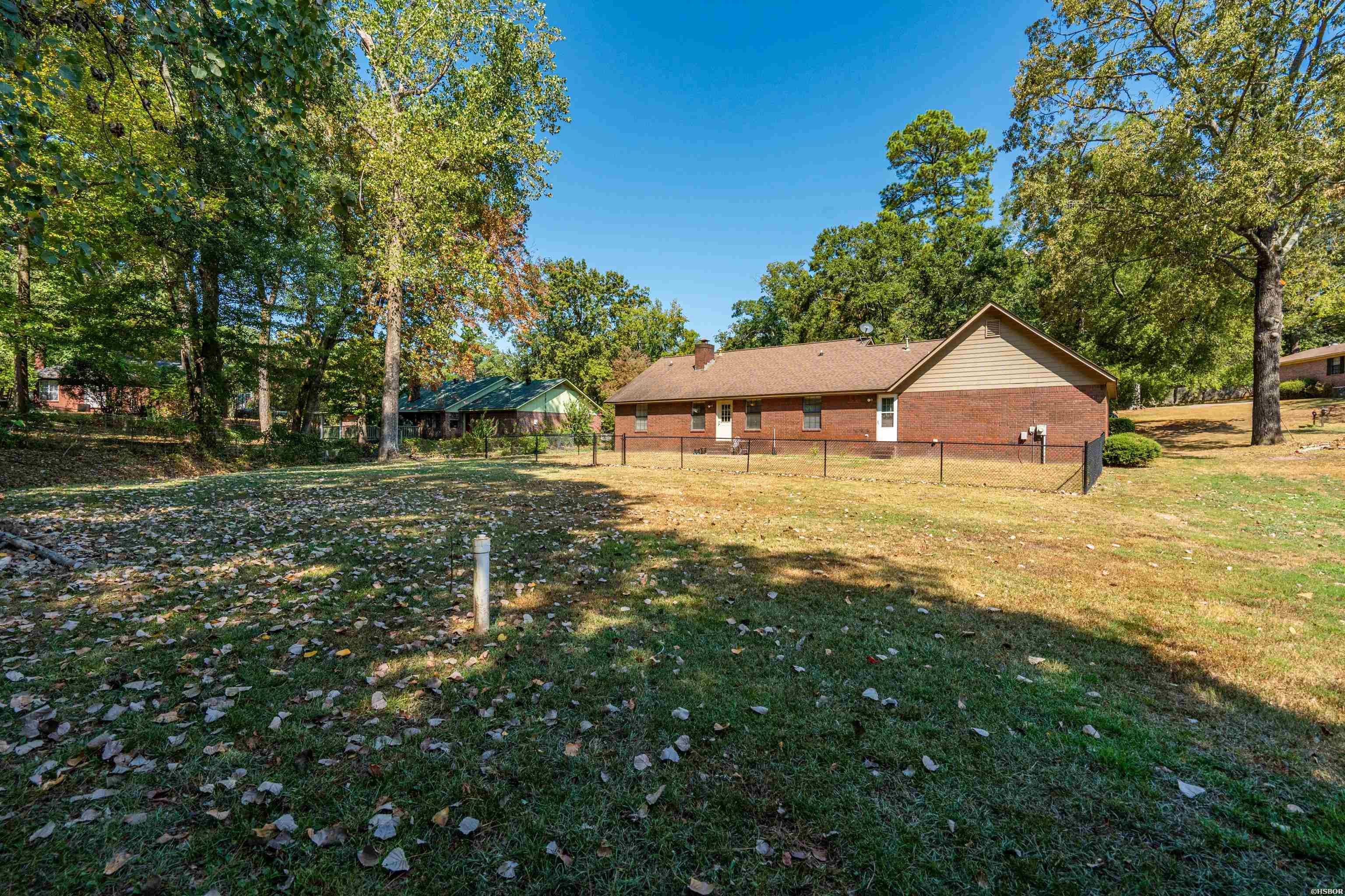 11 Edgewood Drive Property Photo 5
