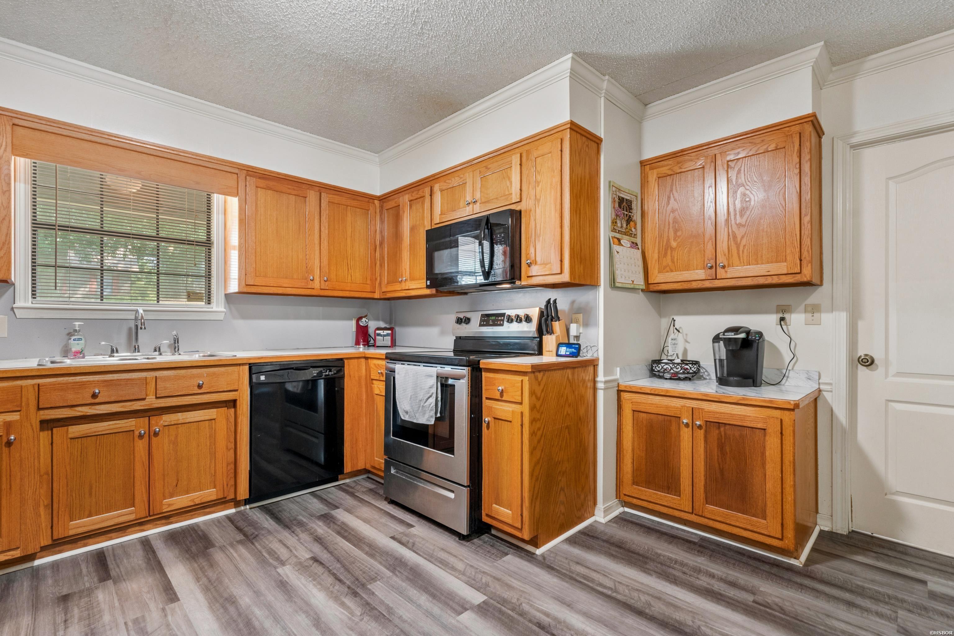 11 Edgewood Drive Property Photo 19