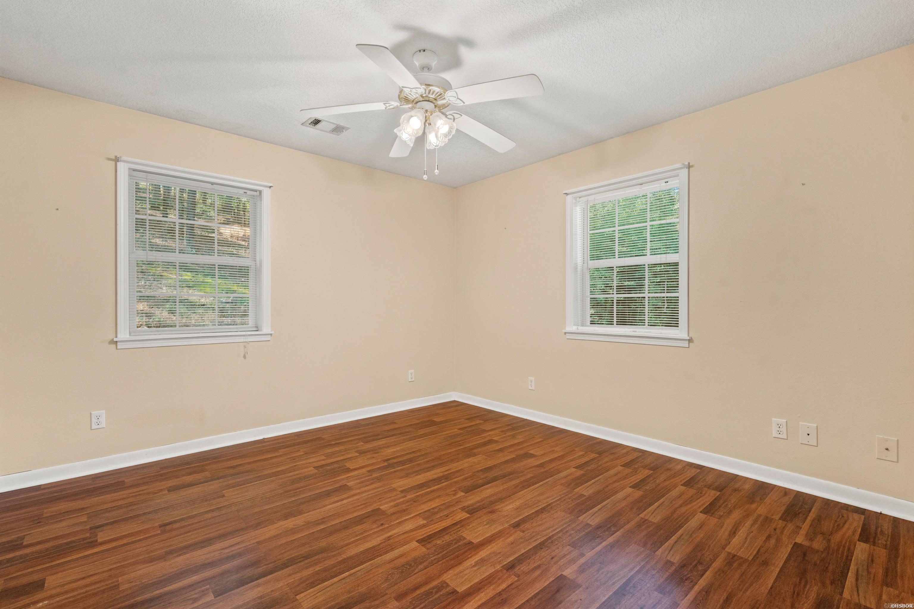 219 Oak Valley Drive Property Photo 23