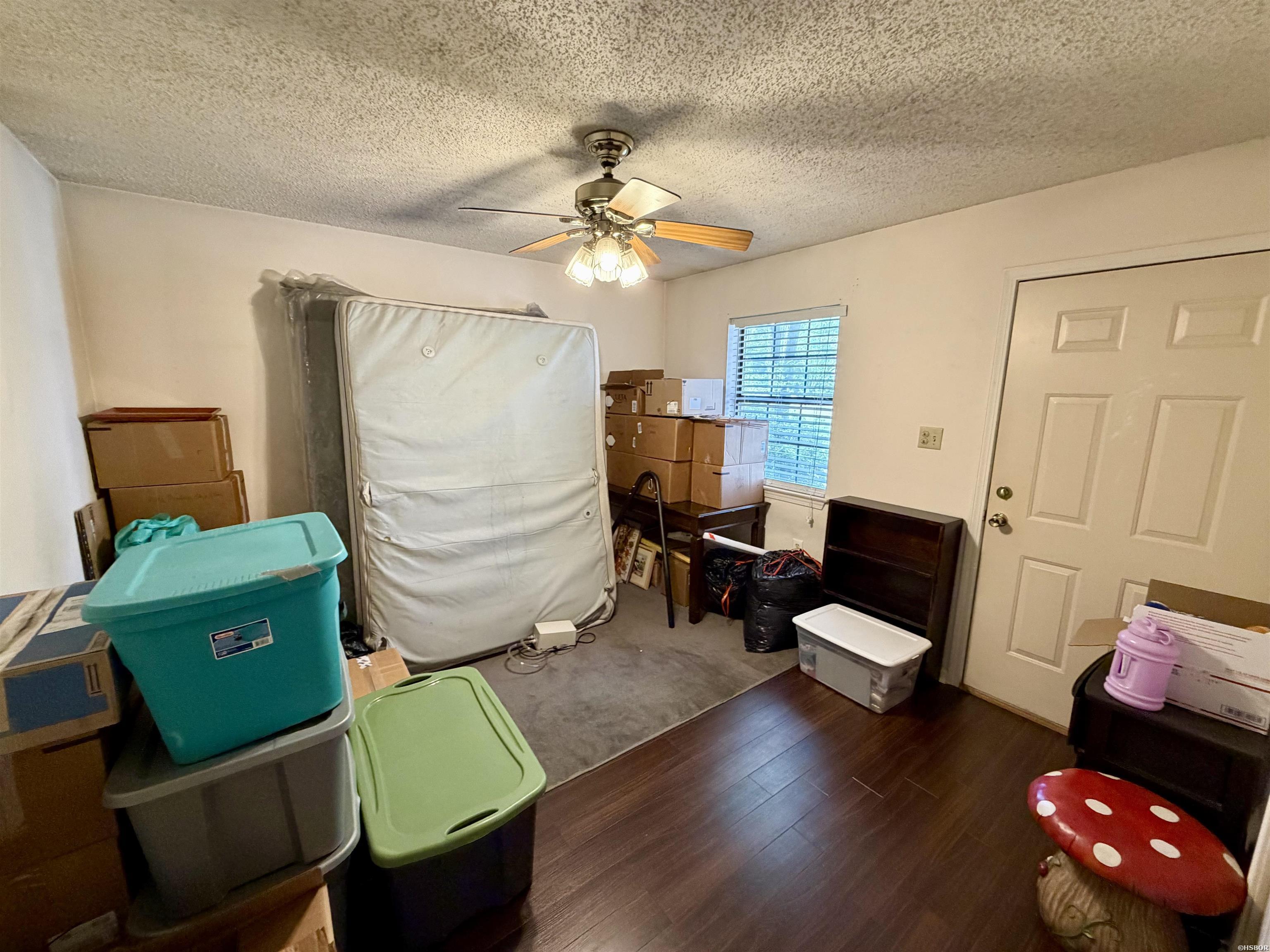 1013 Woodlawn Avenue Property Photo 8