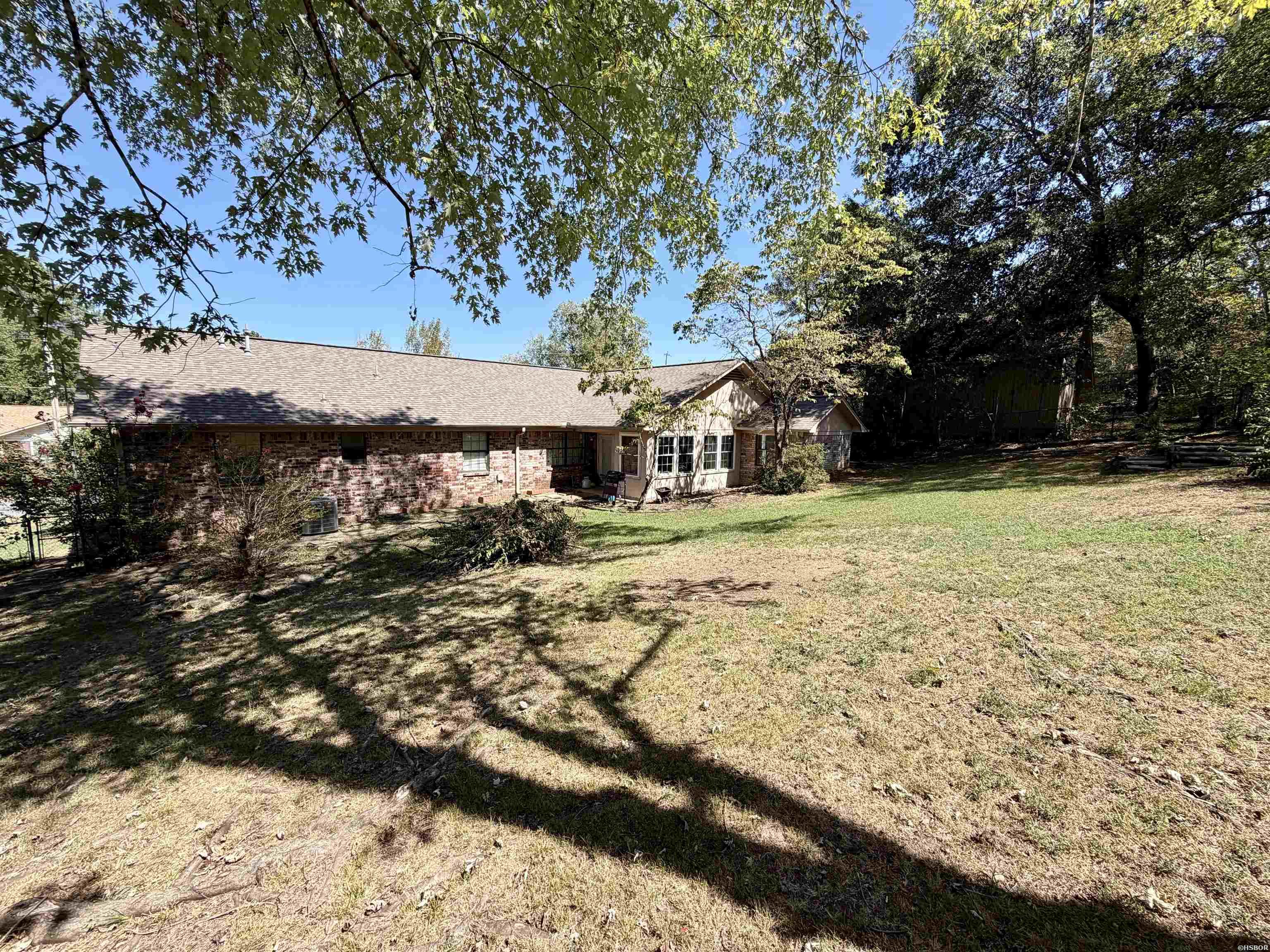 1013 Woodlawn Avenue Property Photo 20