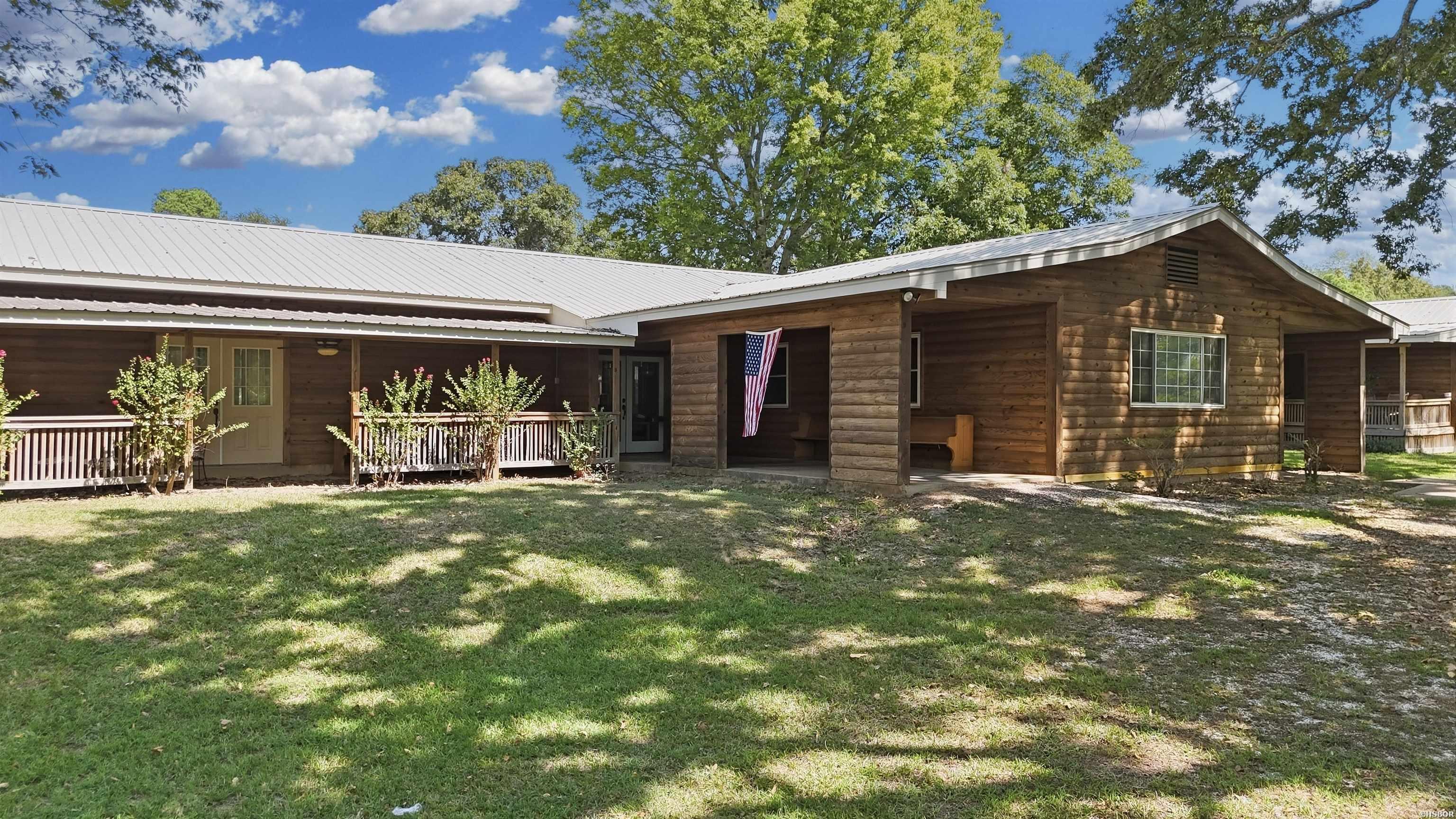 4956 Hickory Grove Road Property Photo 2