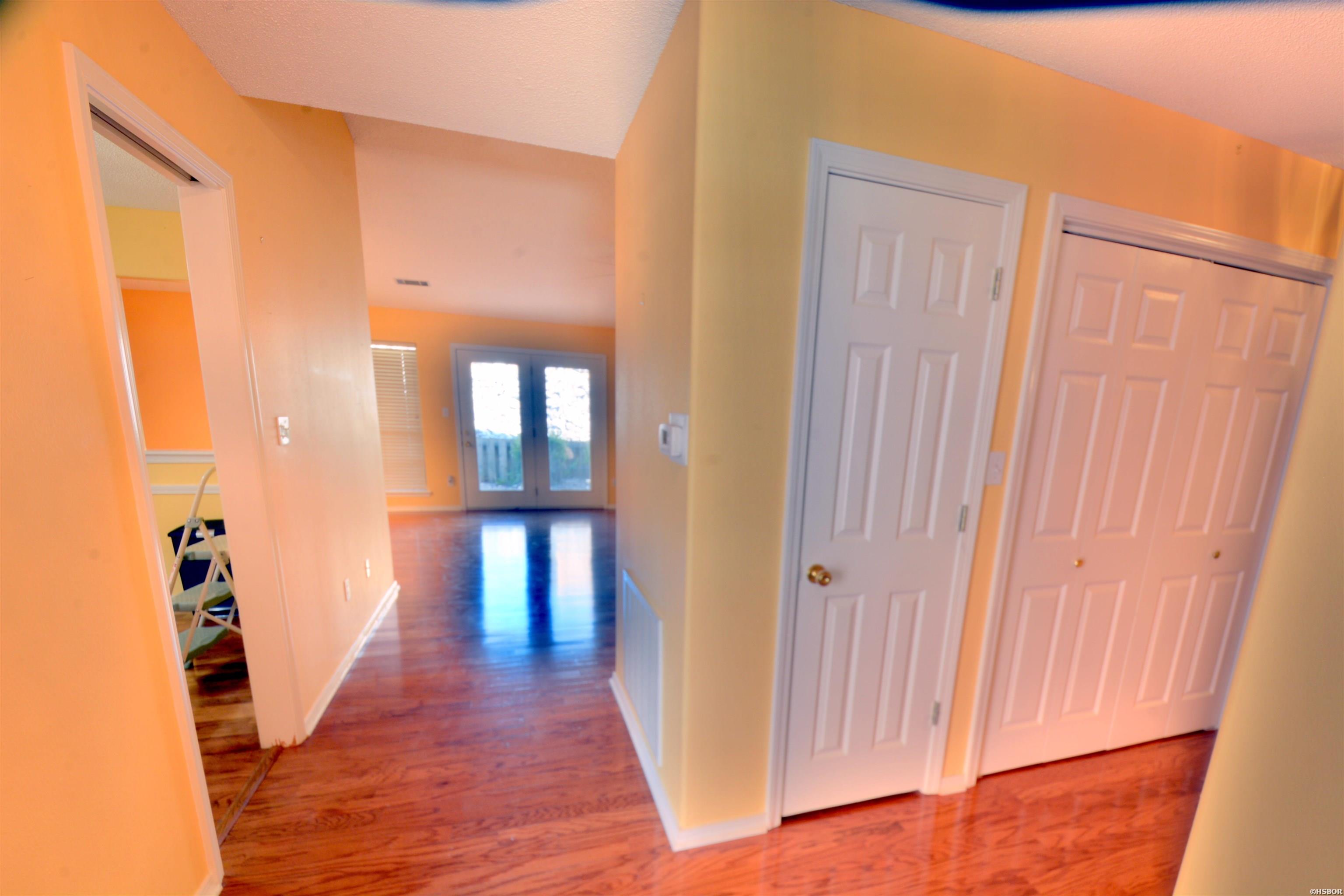500 Pakis Street Property Photo 6