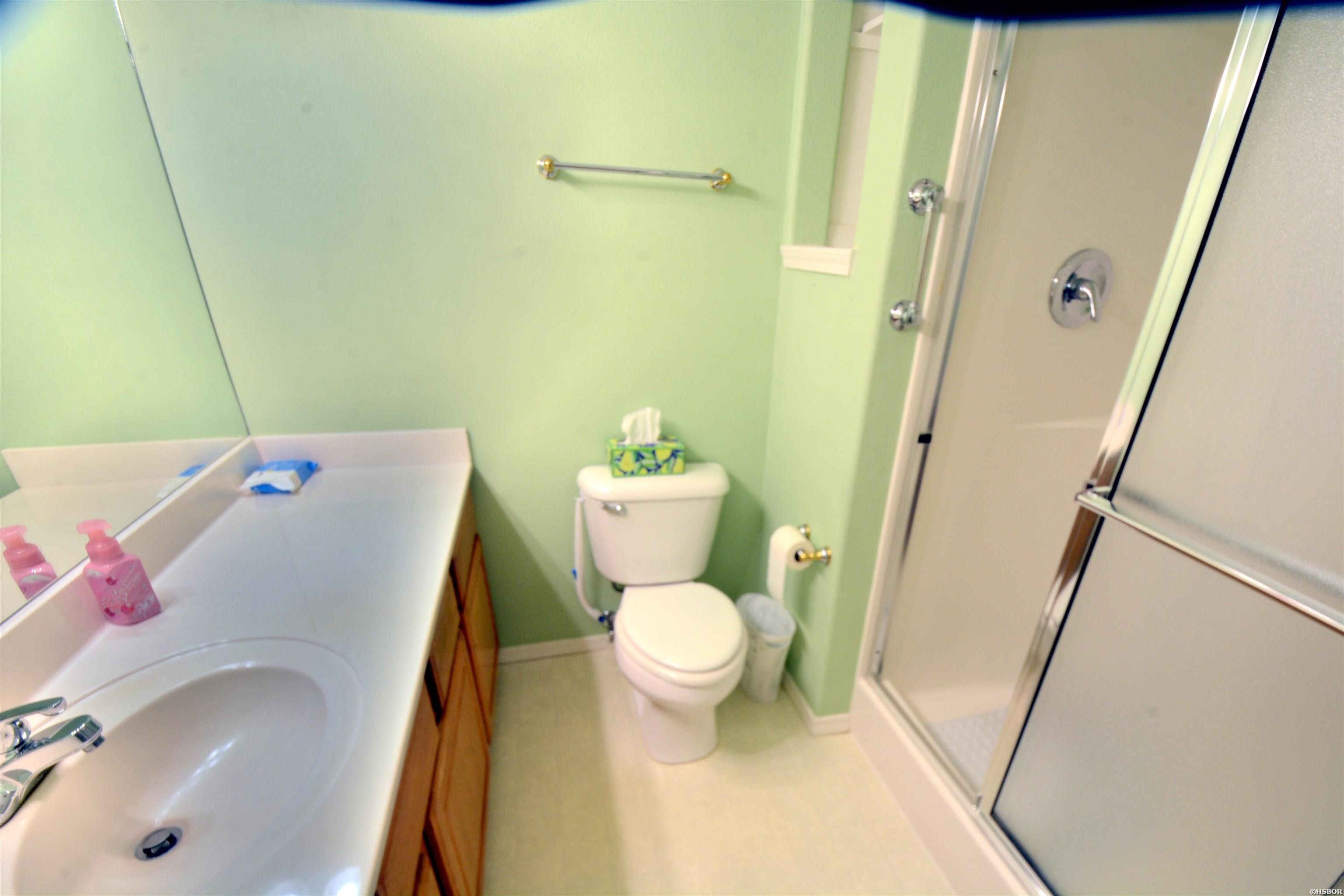 500 Pakis Street Property Photo 17
