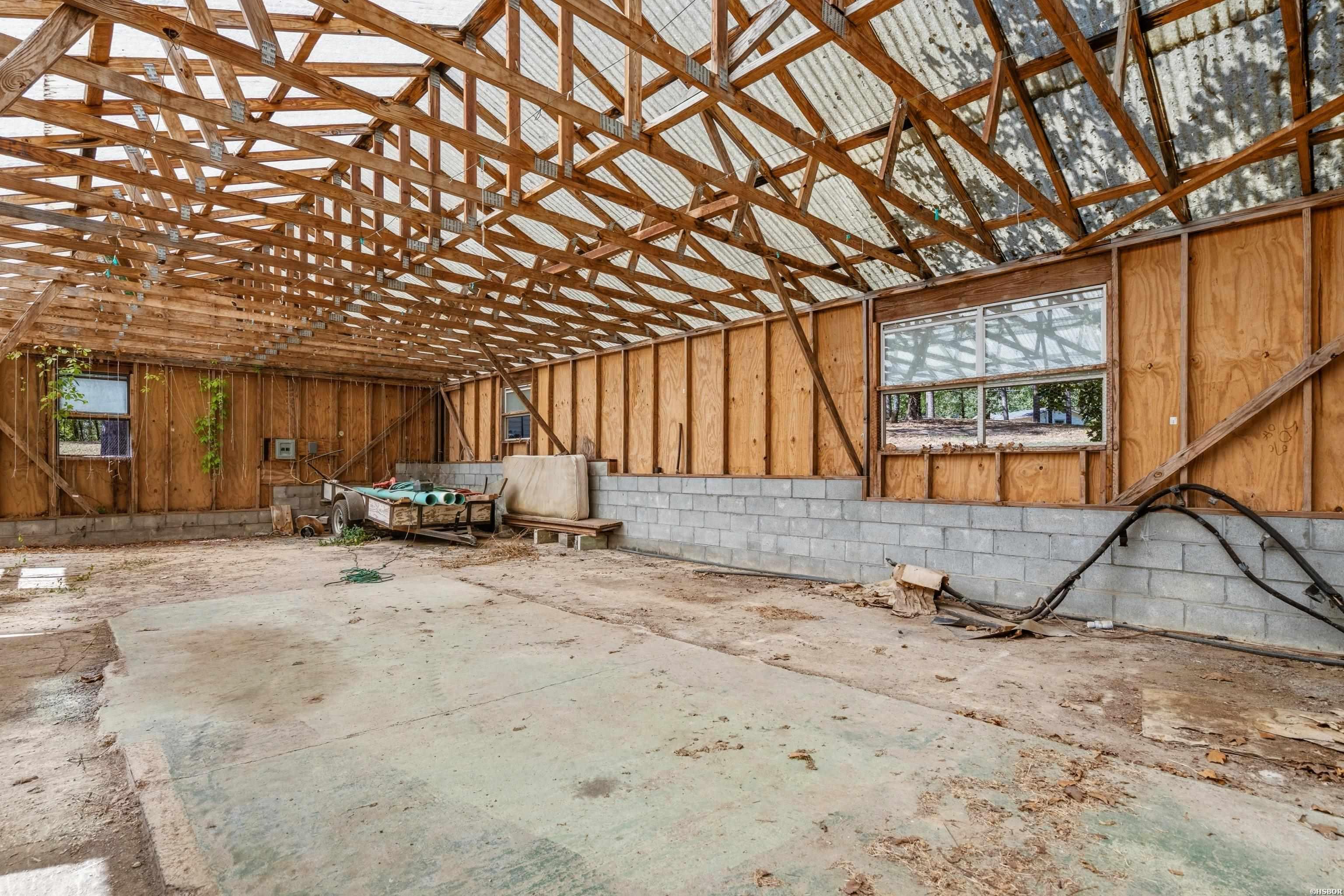 240 Casey Property Photo 11