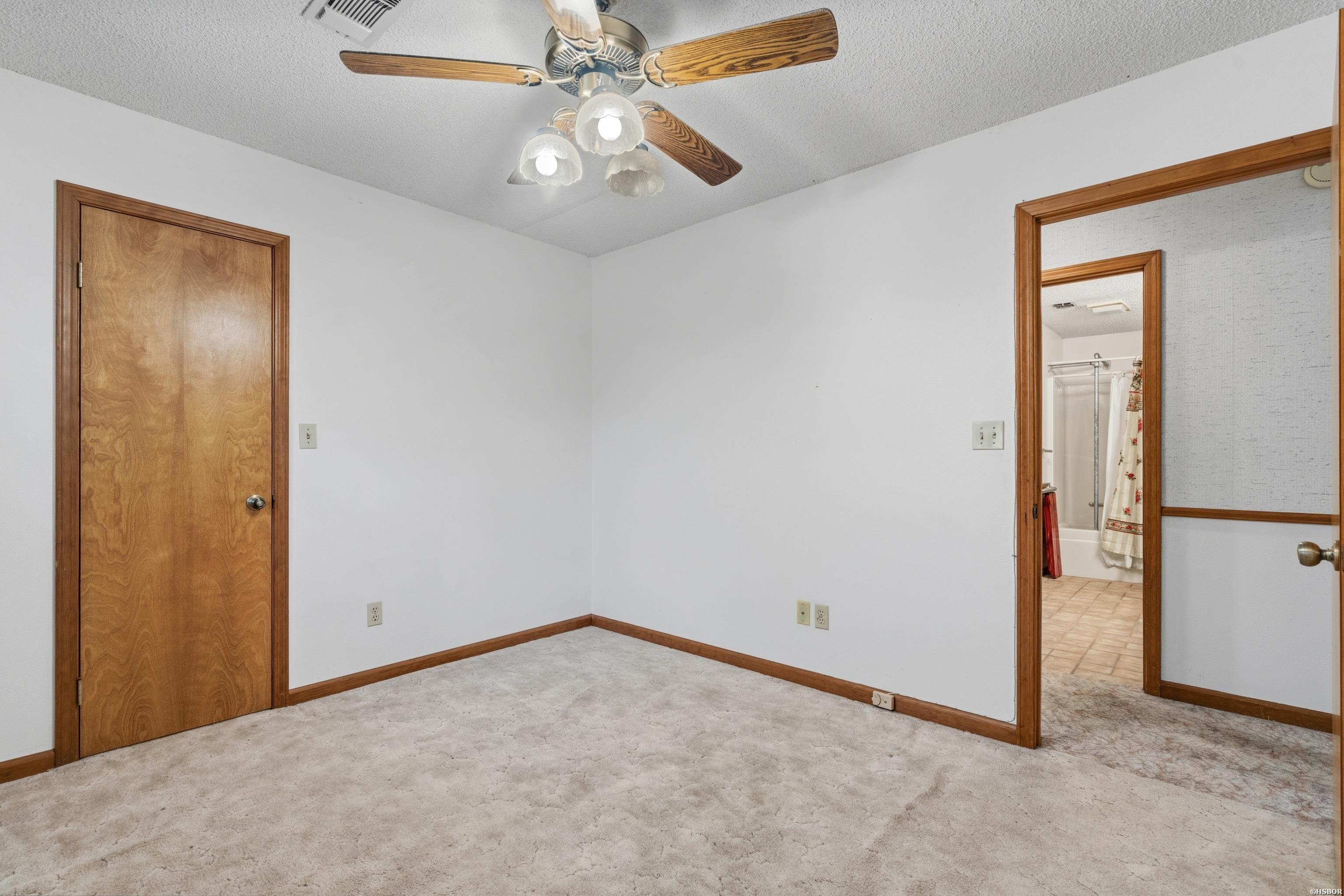 240 Casey Property Photo 14