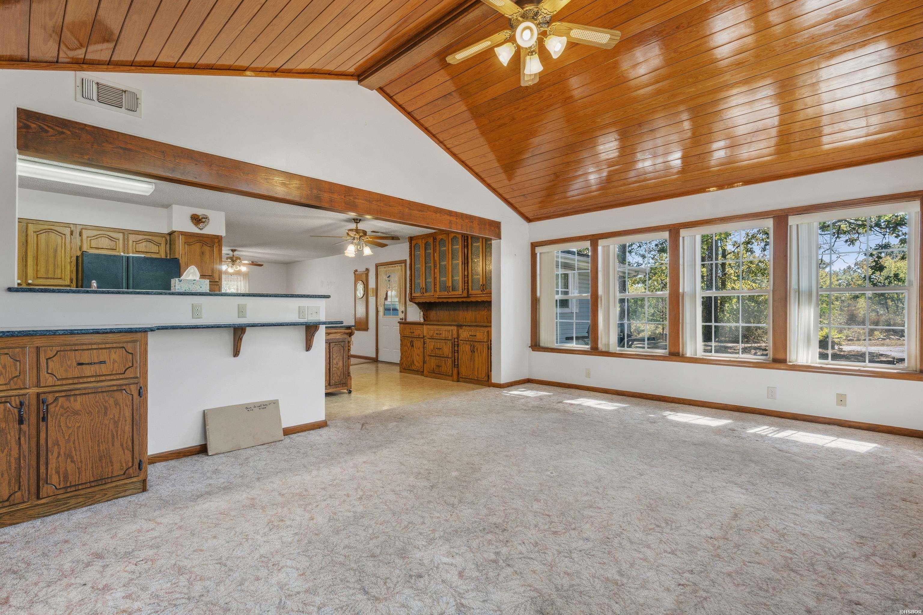 240 Casey Property Photo 15