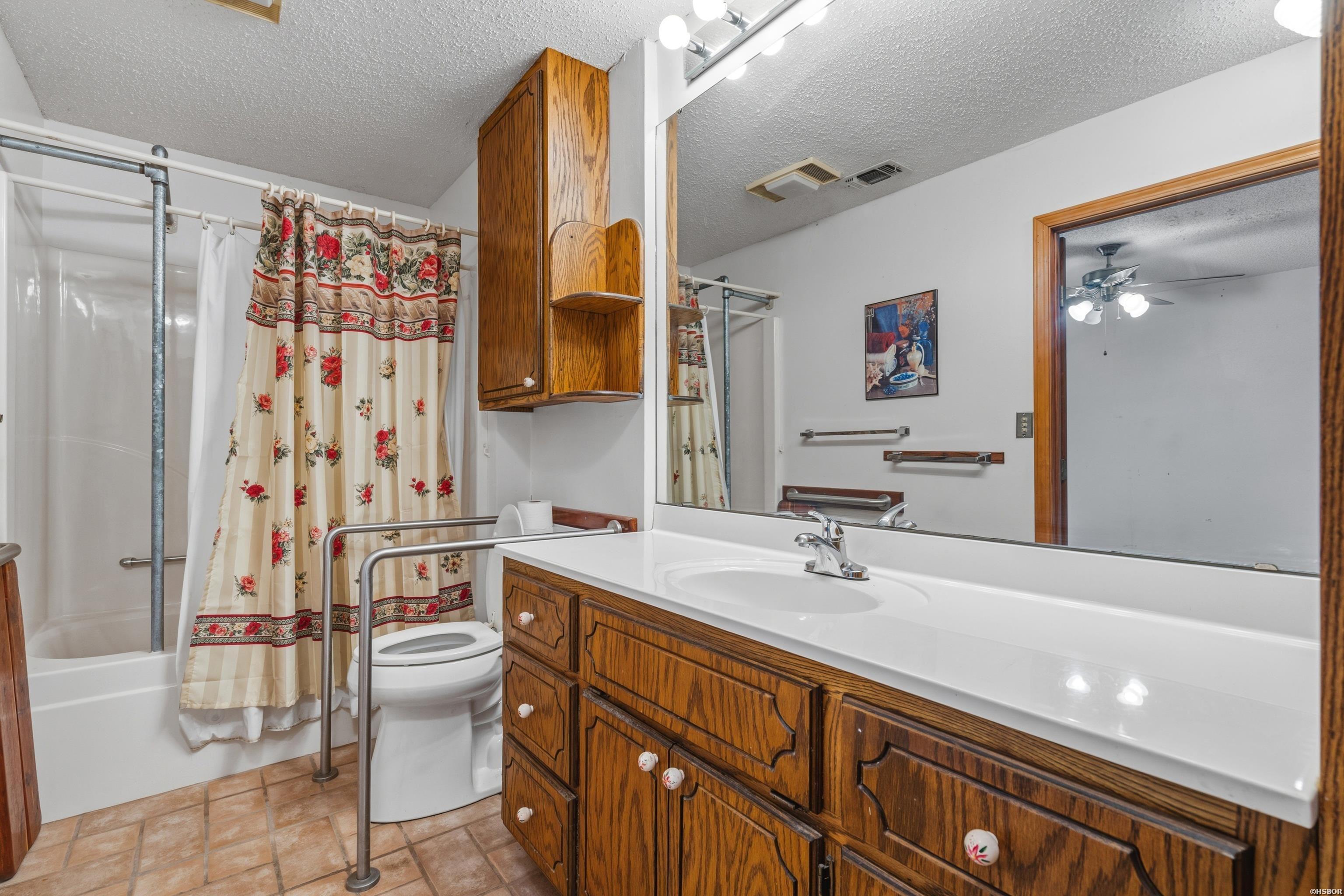 240 Casey Property Photo 17