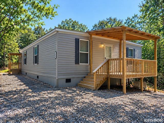 176 PARKSHORES Circle