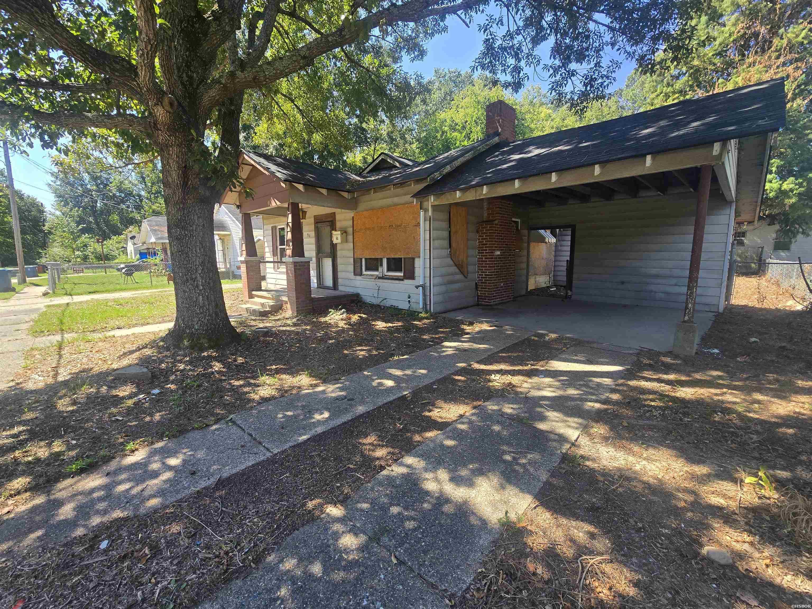 910 Keith Street Property Photo 4