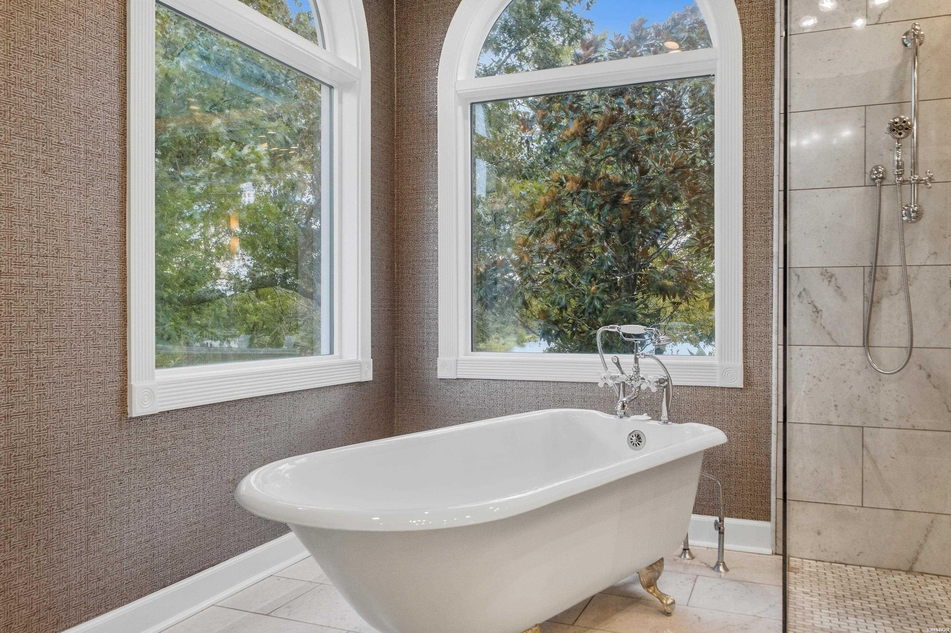 157316 Property Photo 43