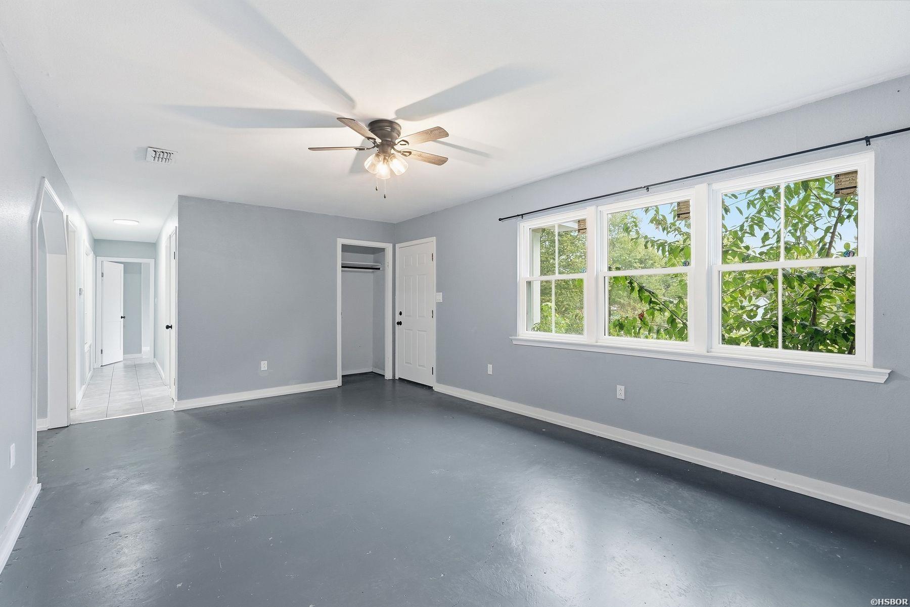 1424 Lockhart Street Property Photo 7