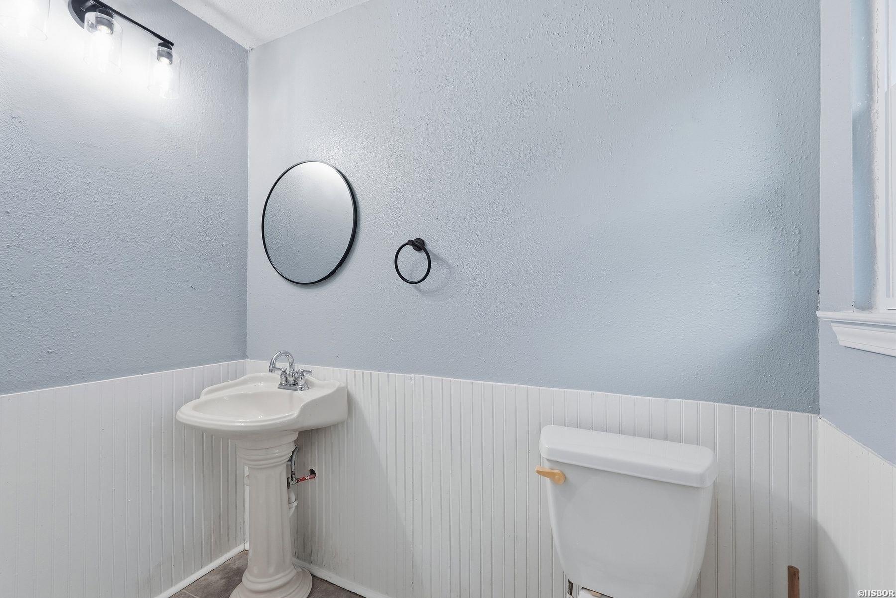 1424 Lockhart Street Property Photo 25