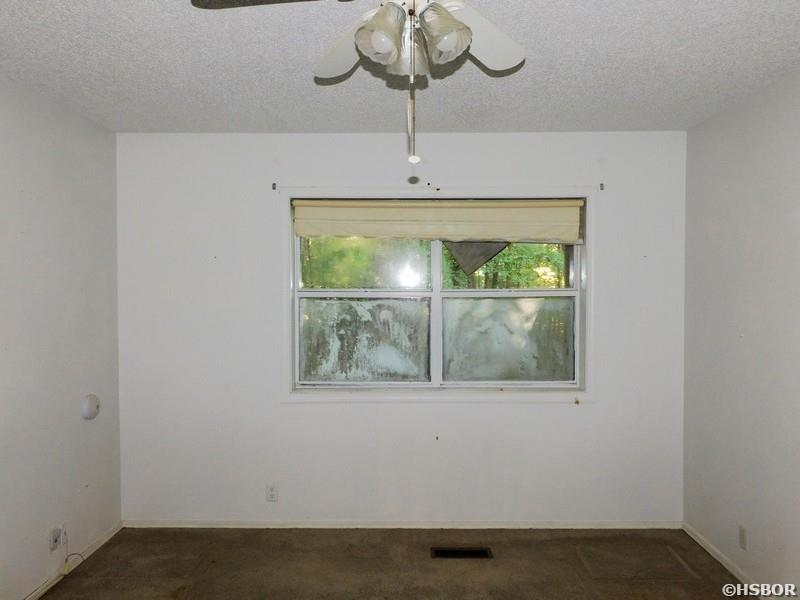 11 La Mancha Circle Property Photo 15