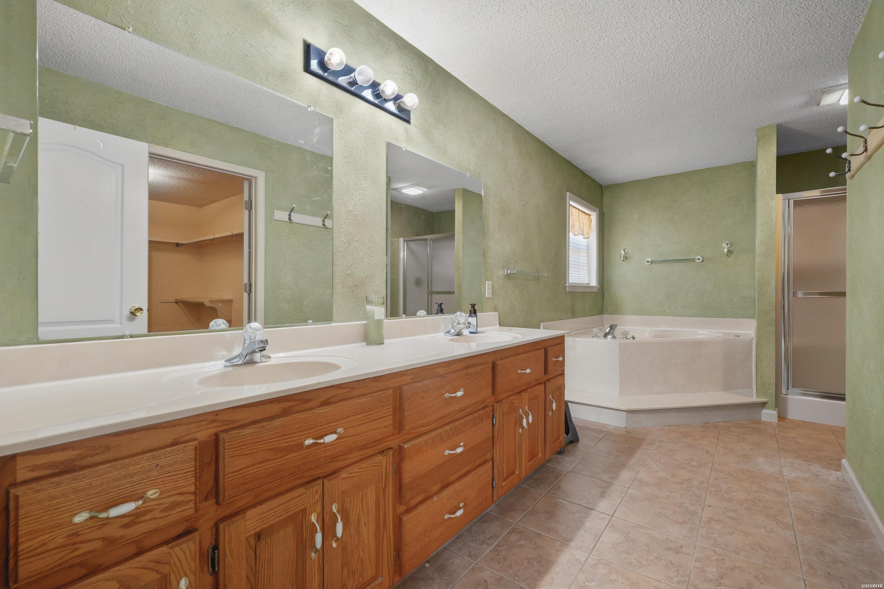 115 Gregory Place Property Photo 24
