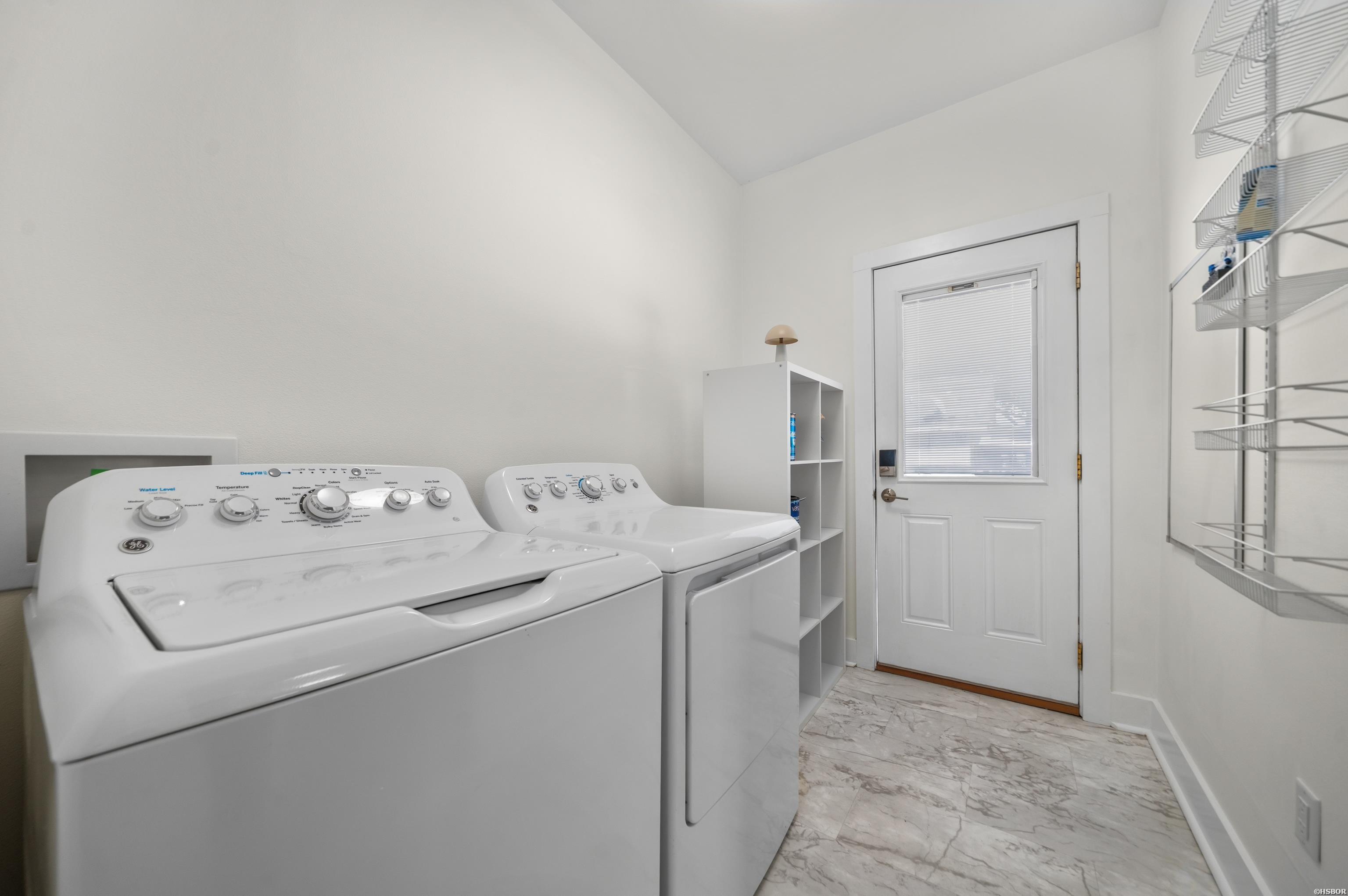 211 Sixth Street Property Photo 30