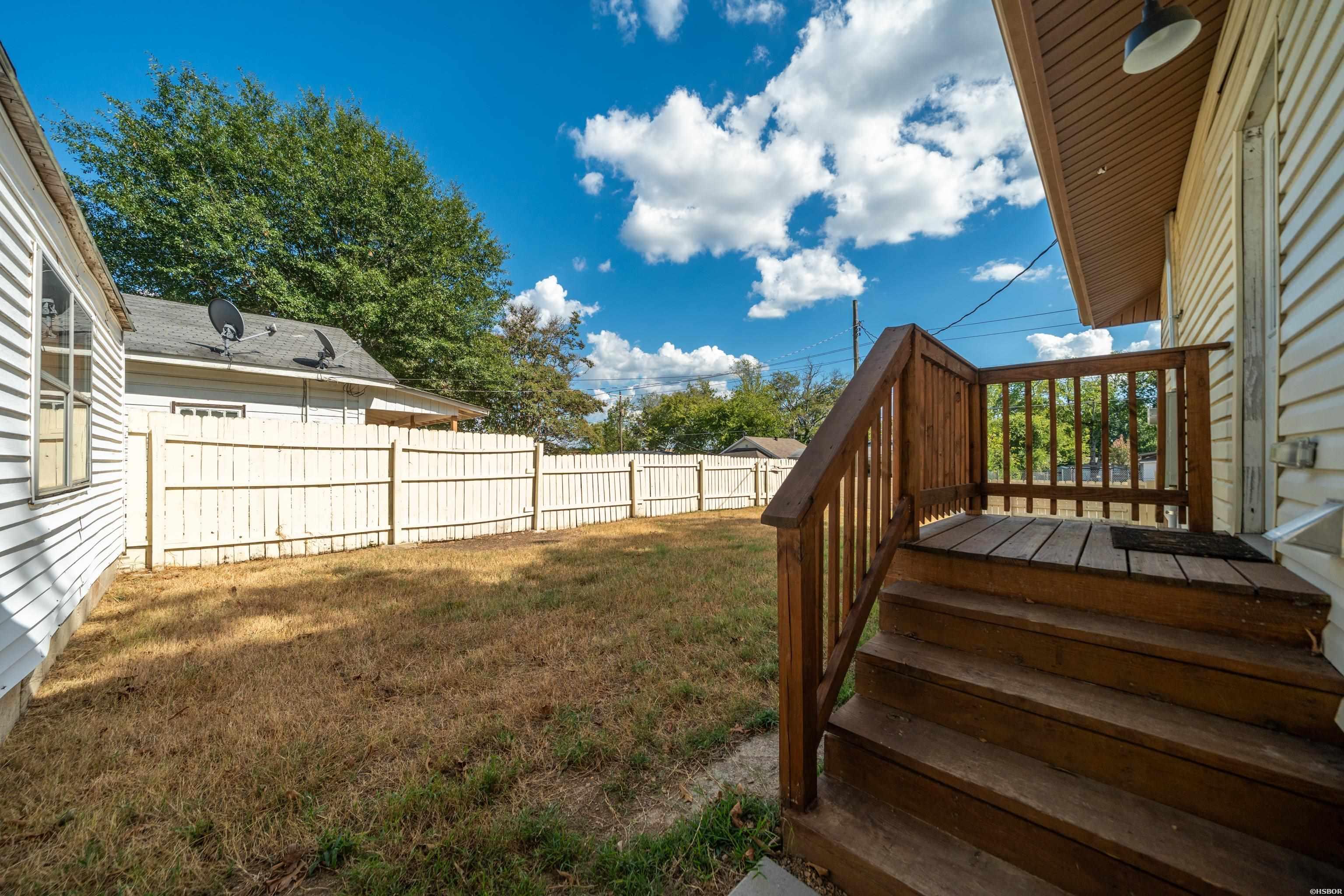211 Sixth Street Property Photo 31