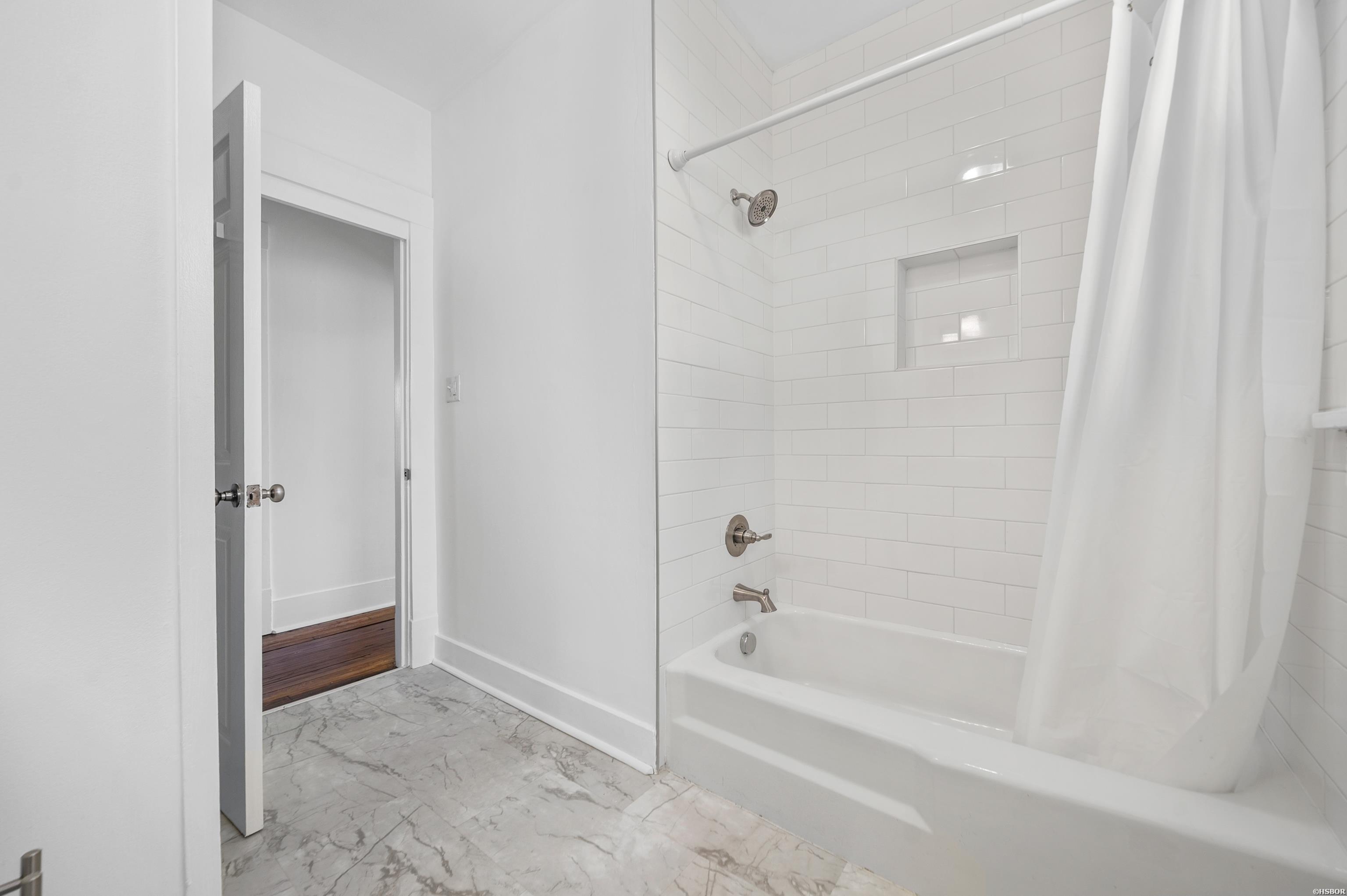 211 Sixth Street Property Photo 35