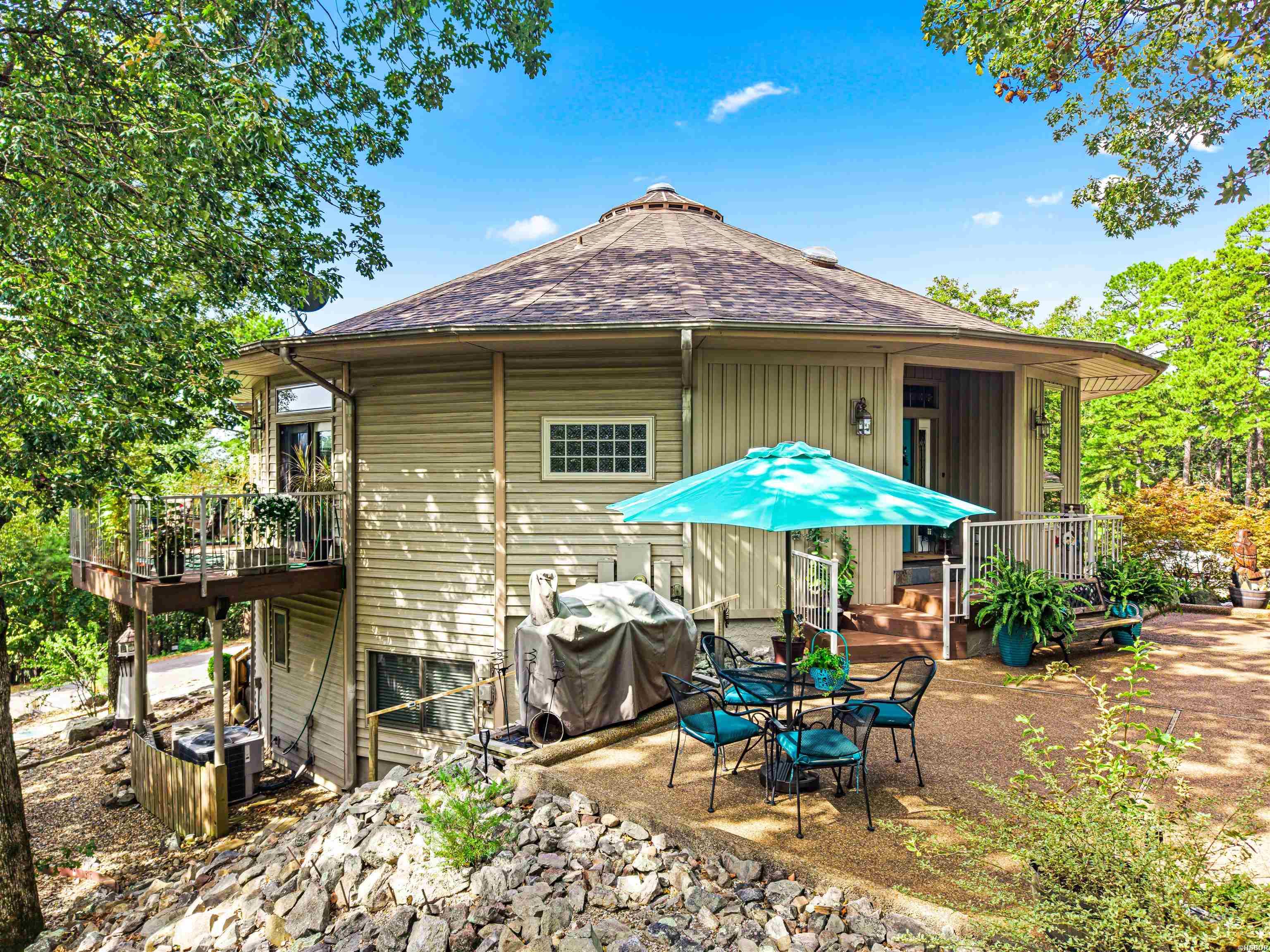 1 Mesero Place Property Photo 11