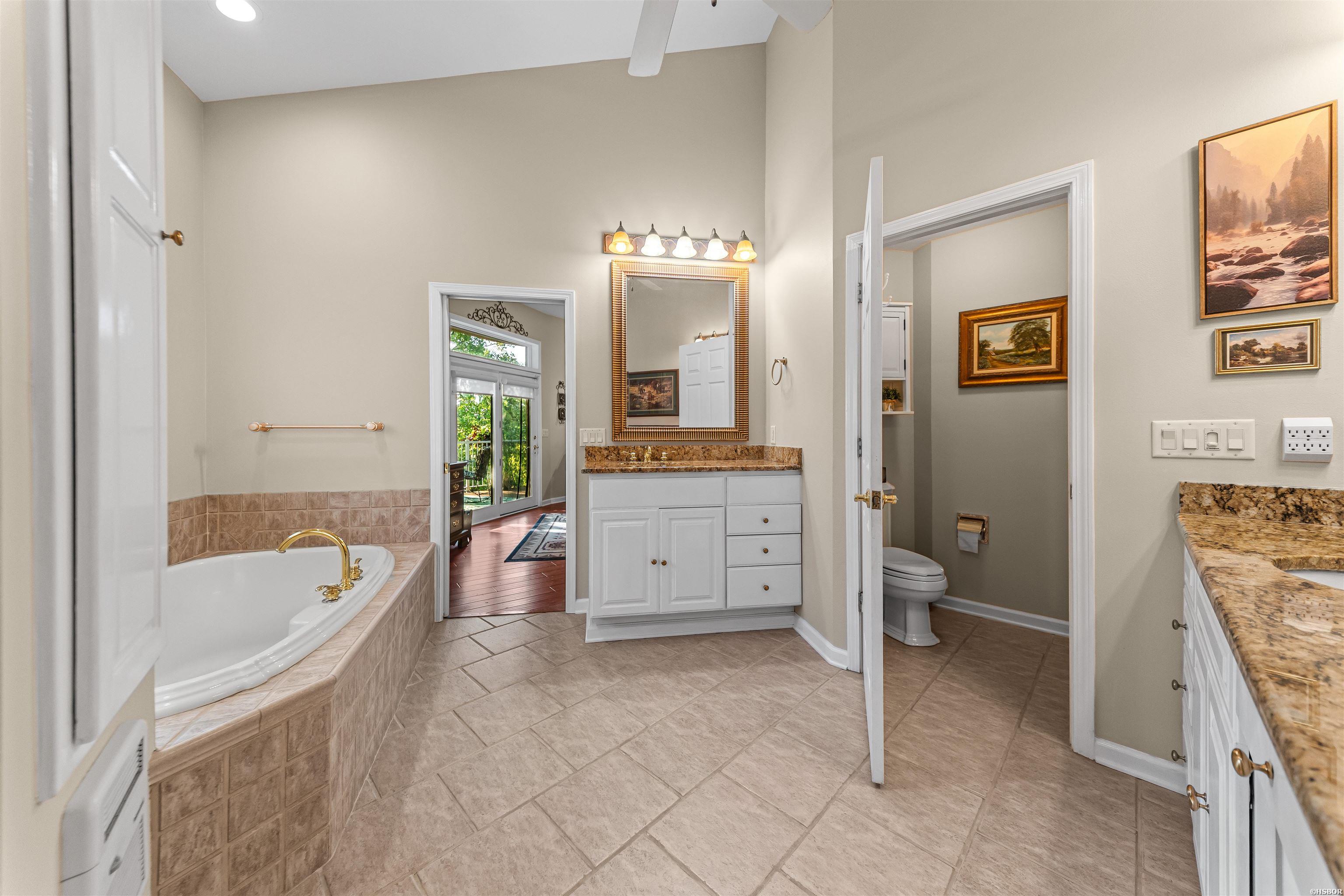 1 Mesero Place Property Photo 28