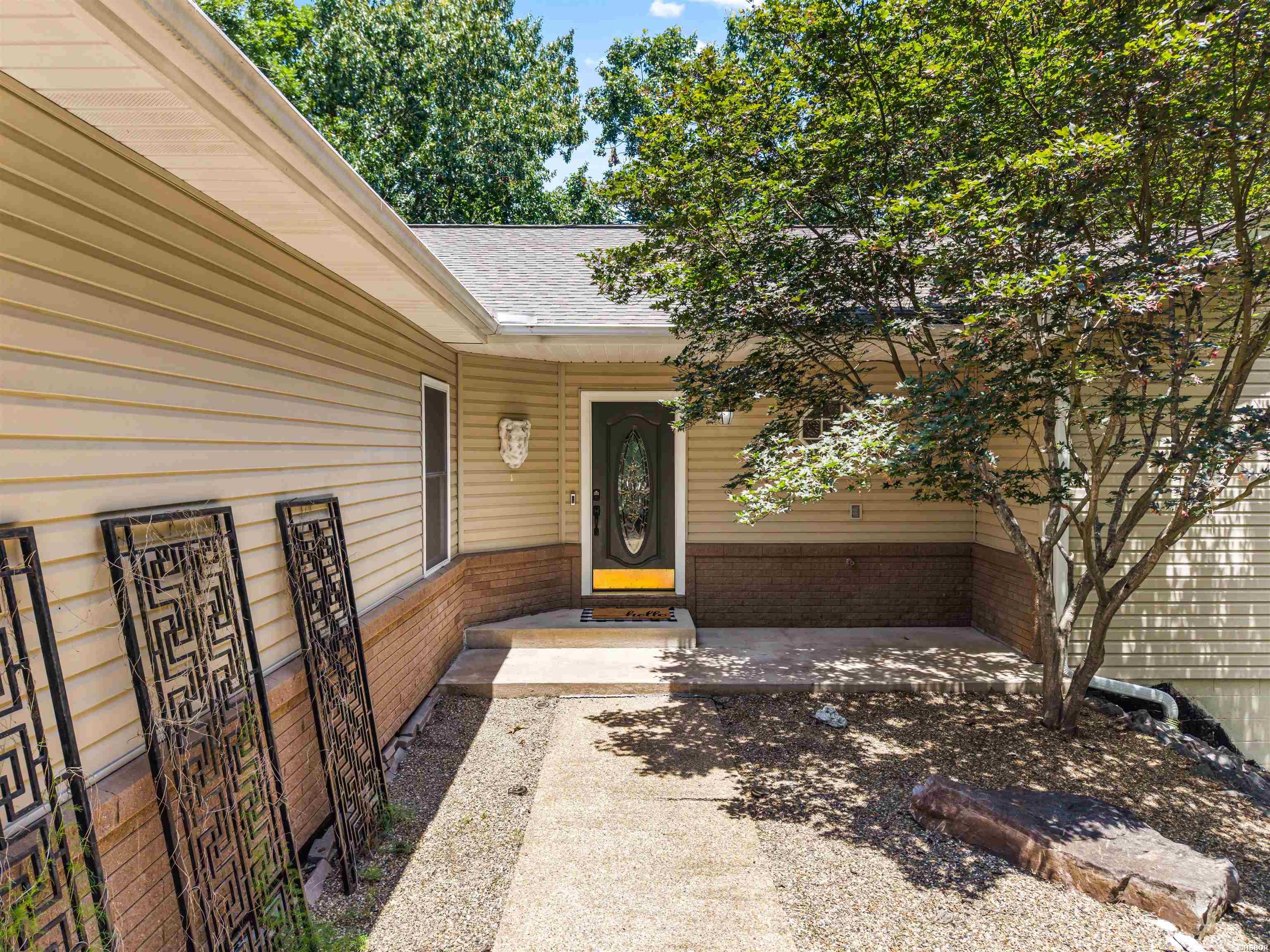 62 Asturias Drive Property Photo 4