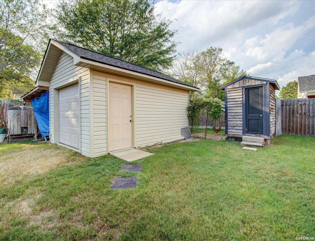 116 Wolfridge Drive Property Photo 15