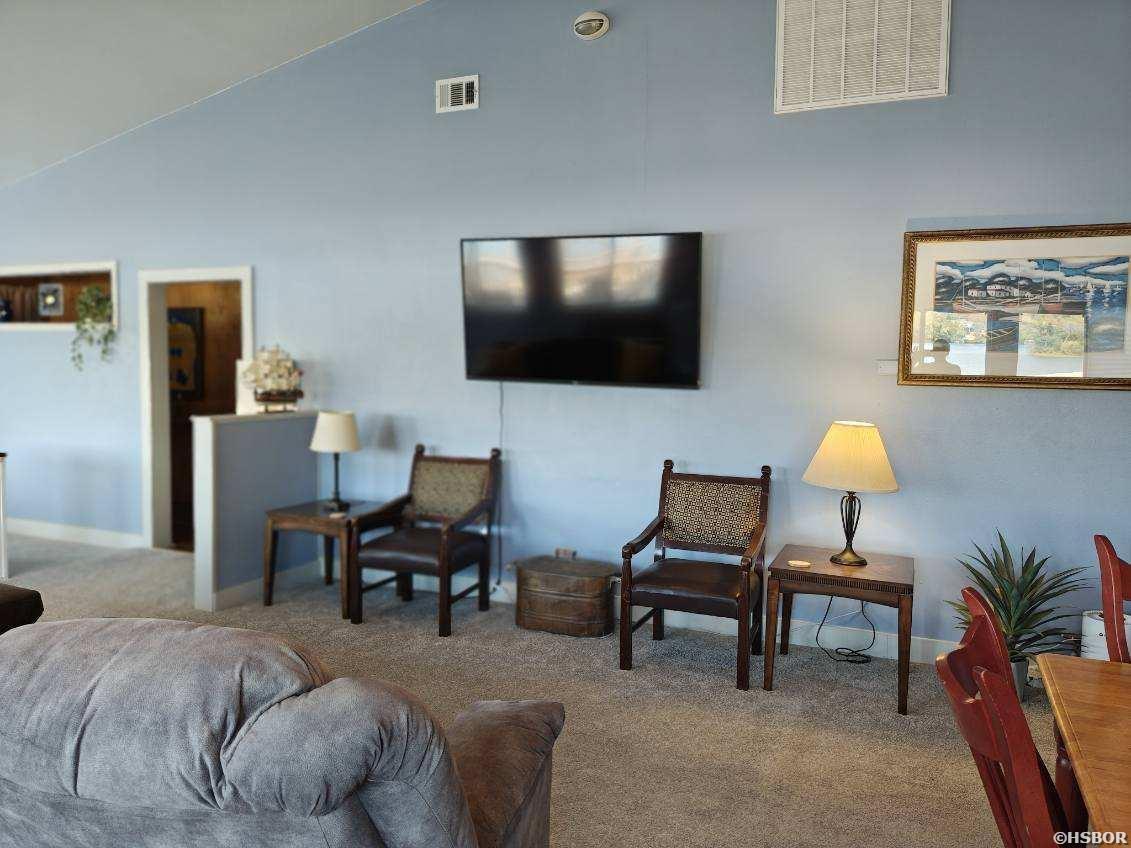 180 Marina Point Property Photo 5