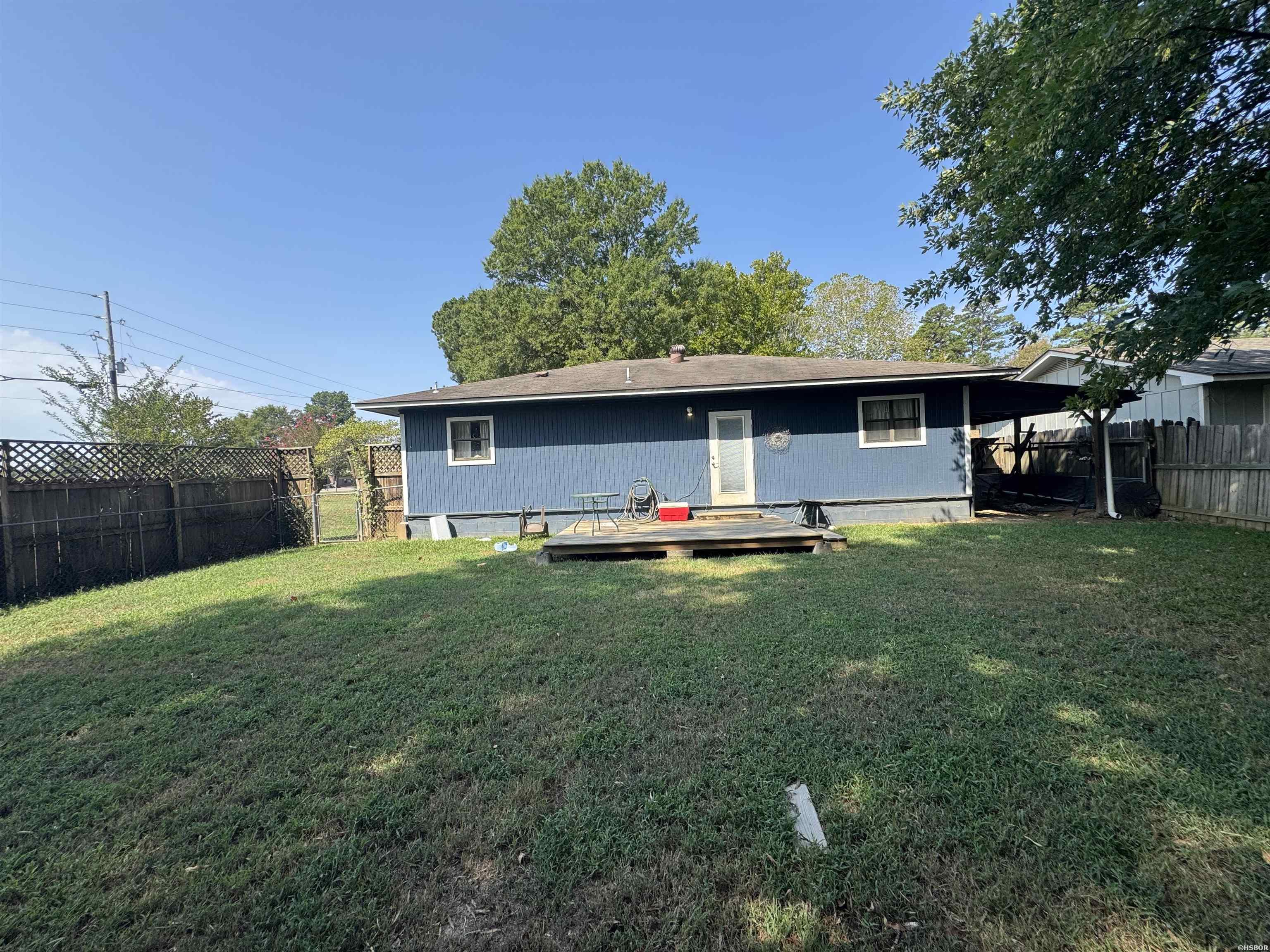 912 Ezell Property Photo 30