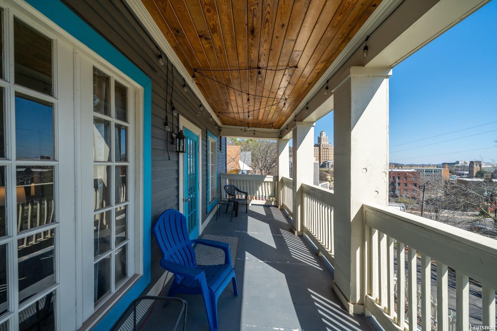 224 Court Street Property Photo 33