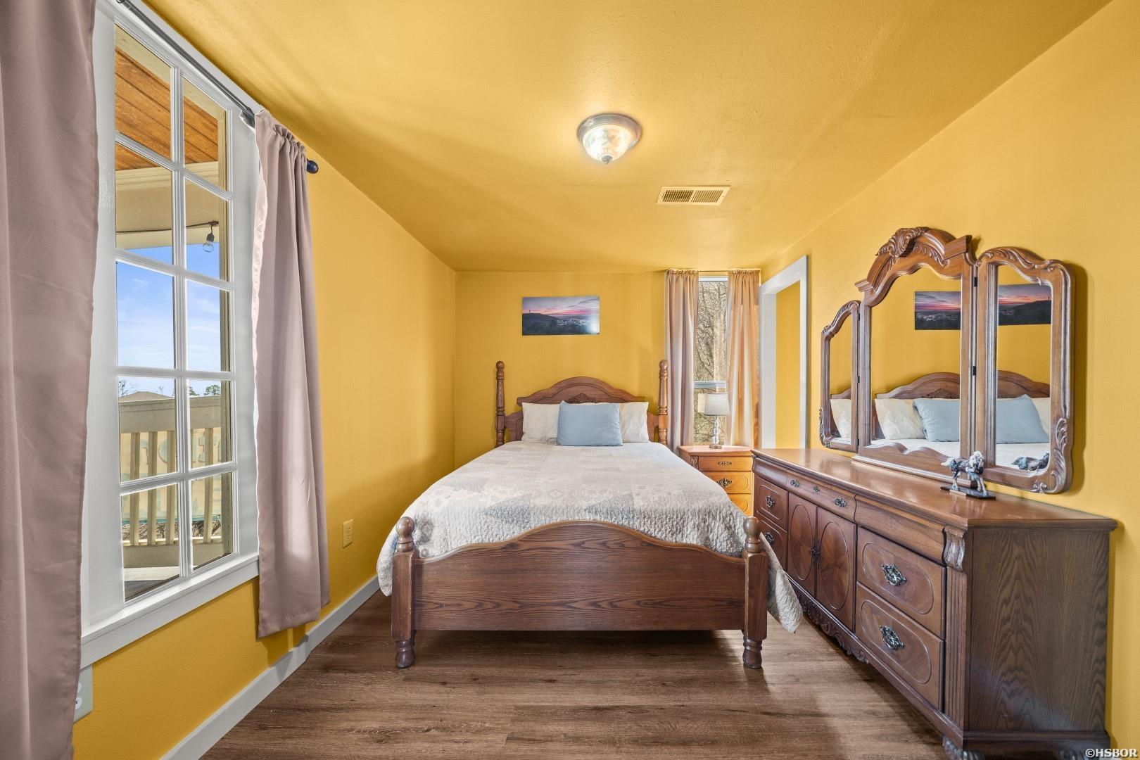 224 Court Street Property Photo 38
