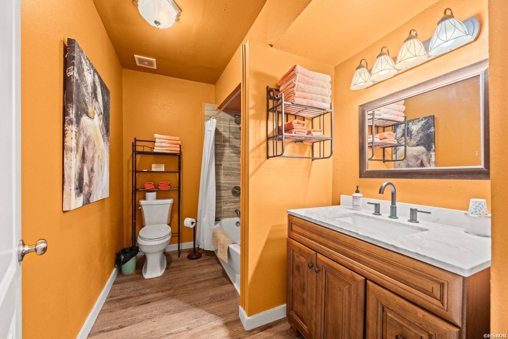 224 Court Street Property Photo 39