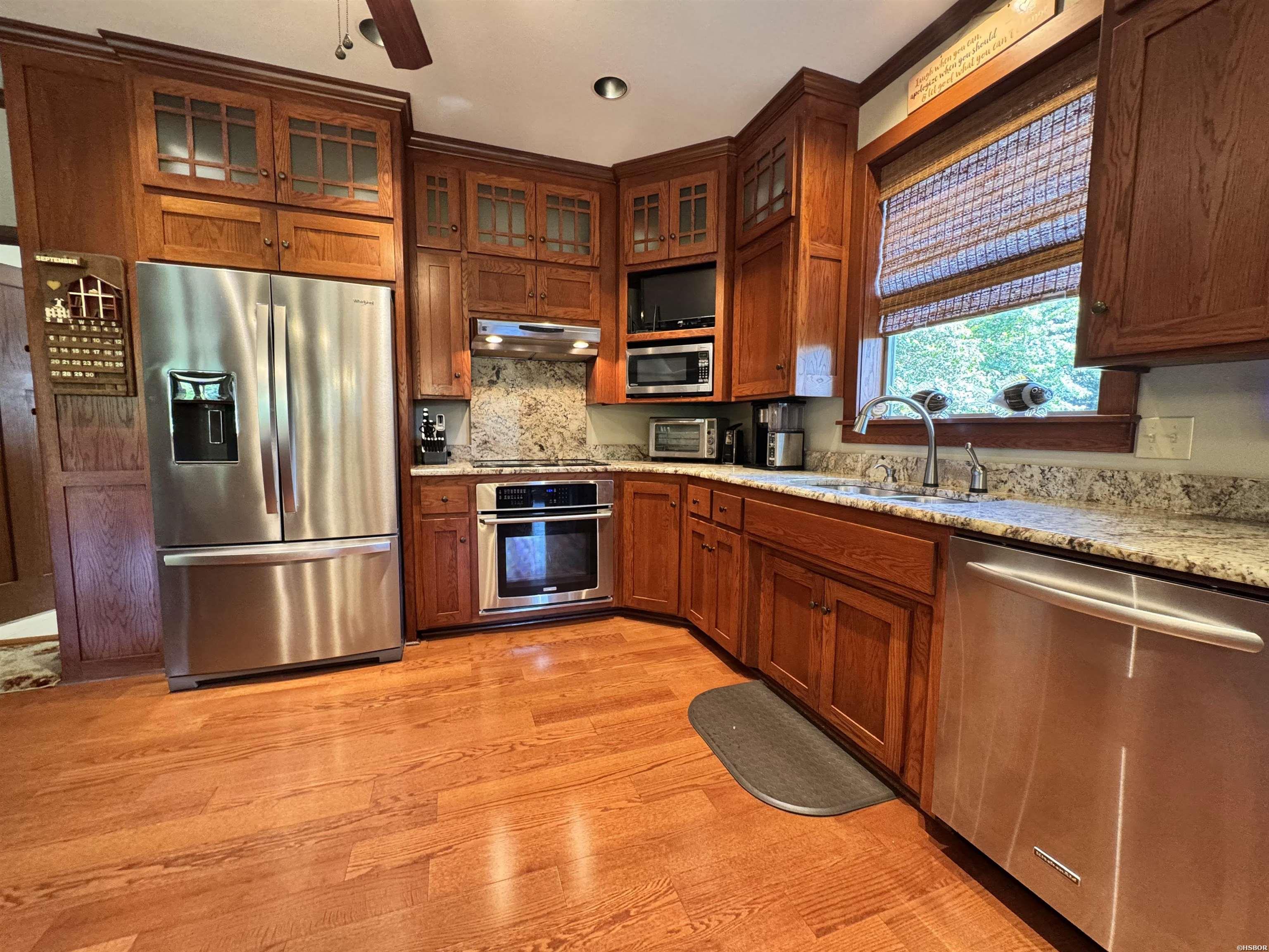 411 Waterfall Lane Property Photo 7