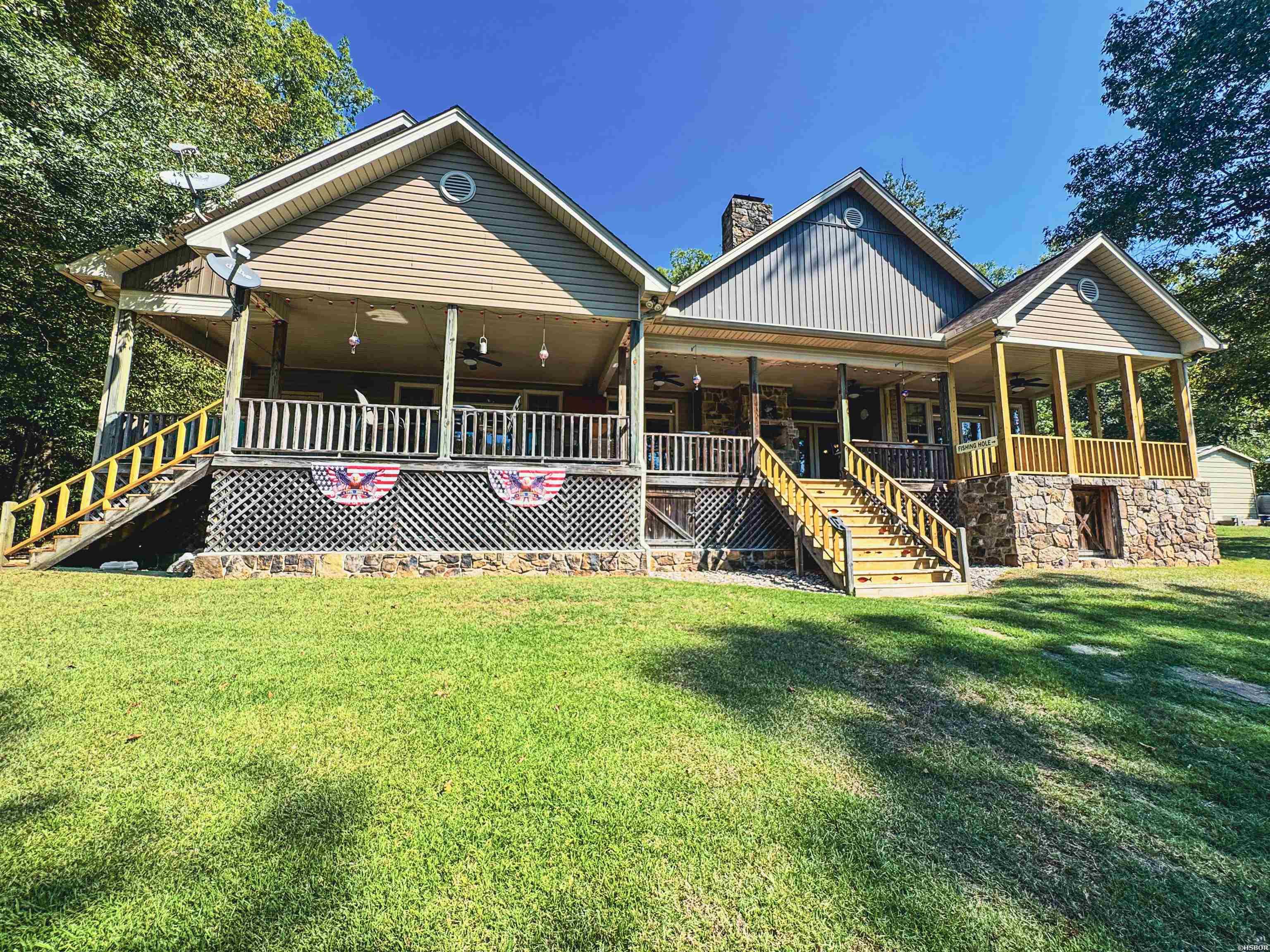 411 Waterfall Lane Property Photo 40