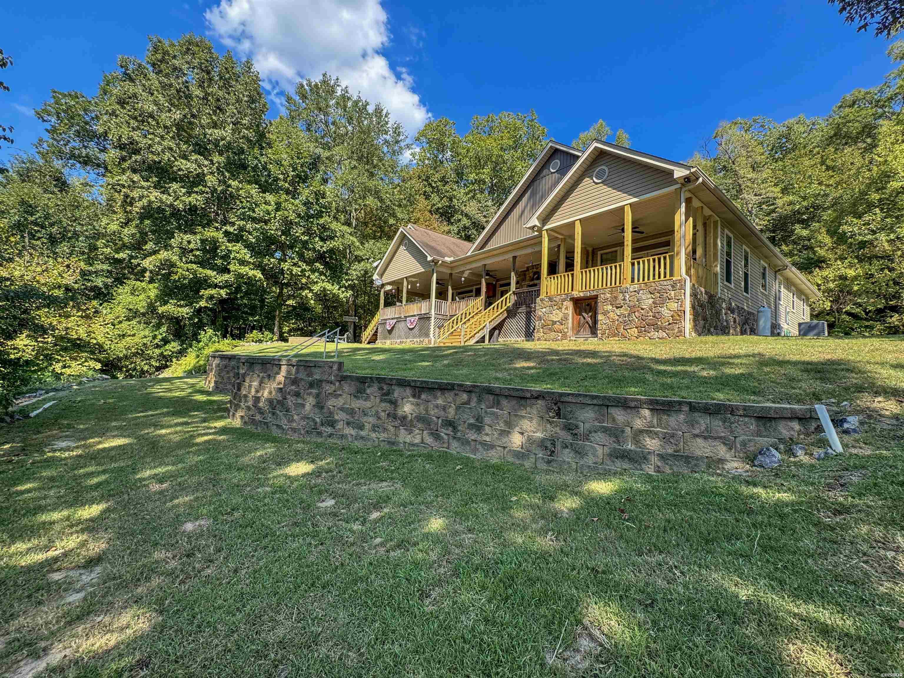 411 Waterfall Lane Property Photo 42