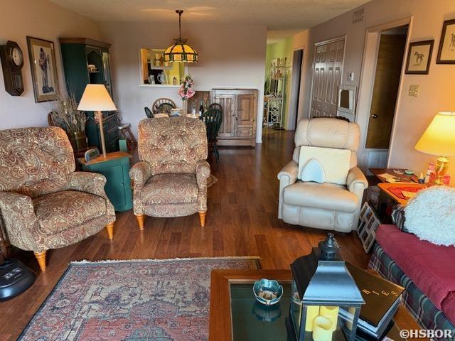 210 Carl Drive Property Photo 10