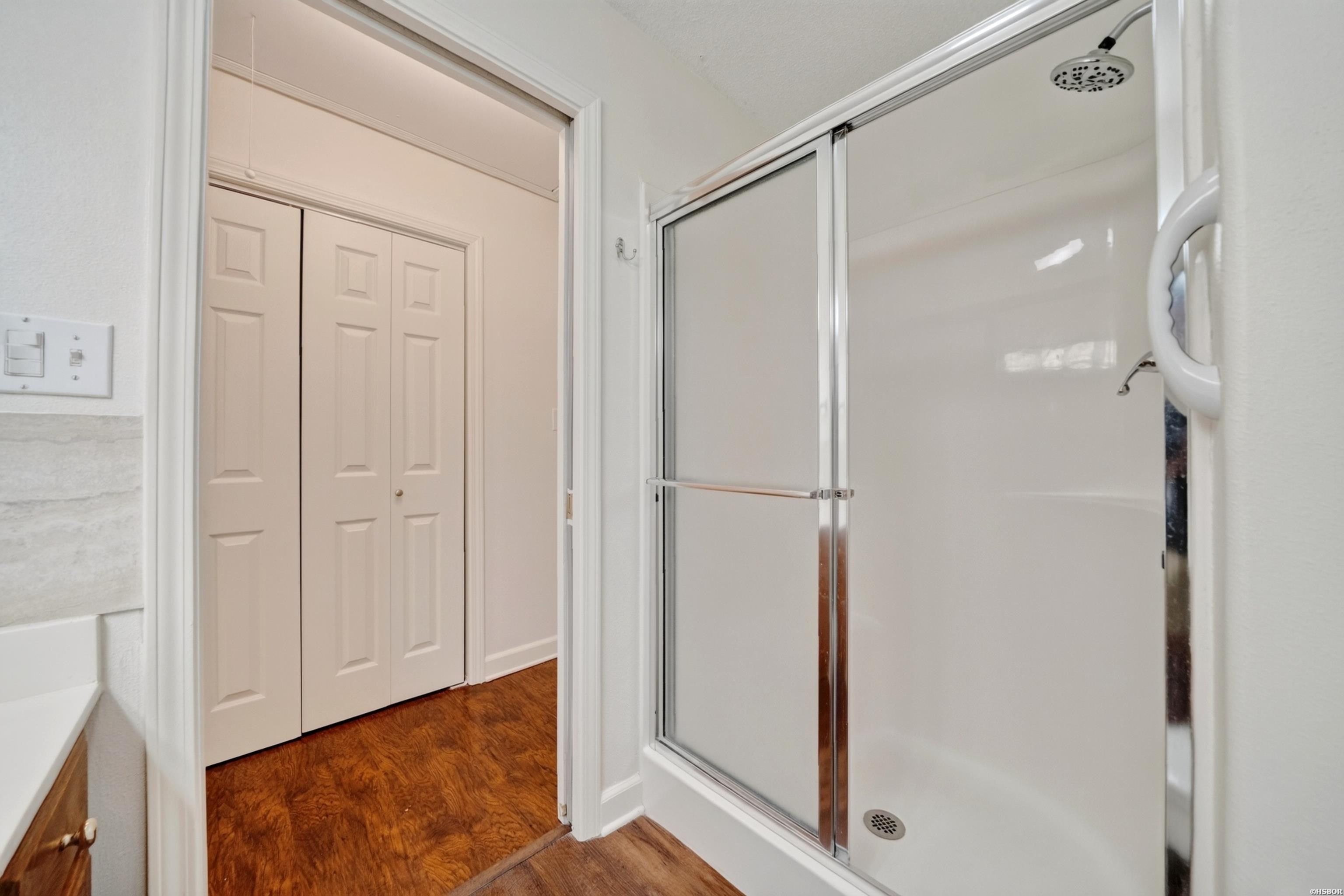 500 Pakis Street Property Photo 25