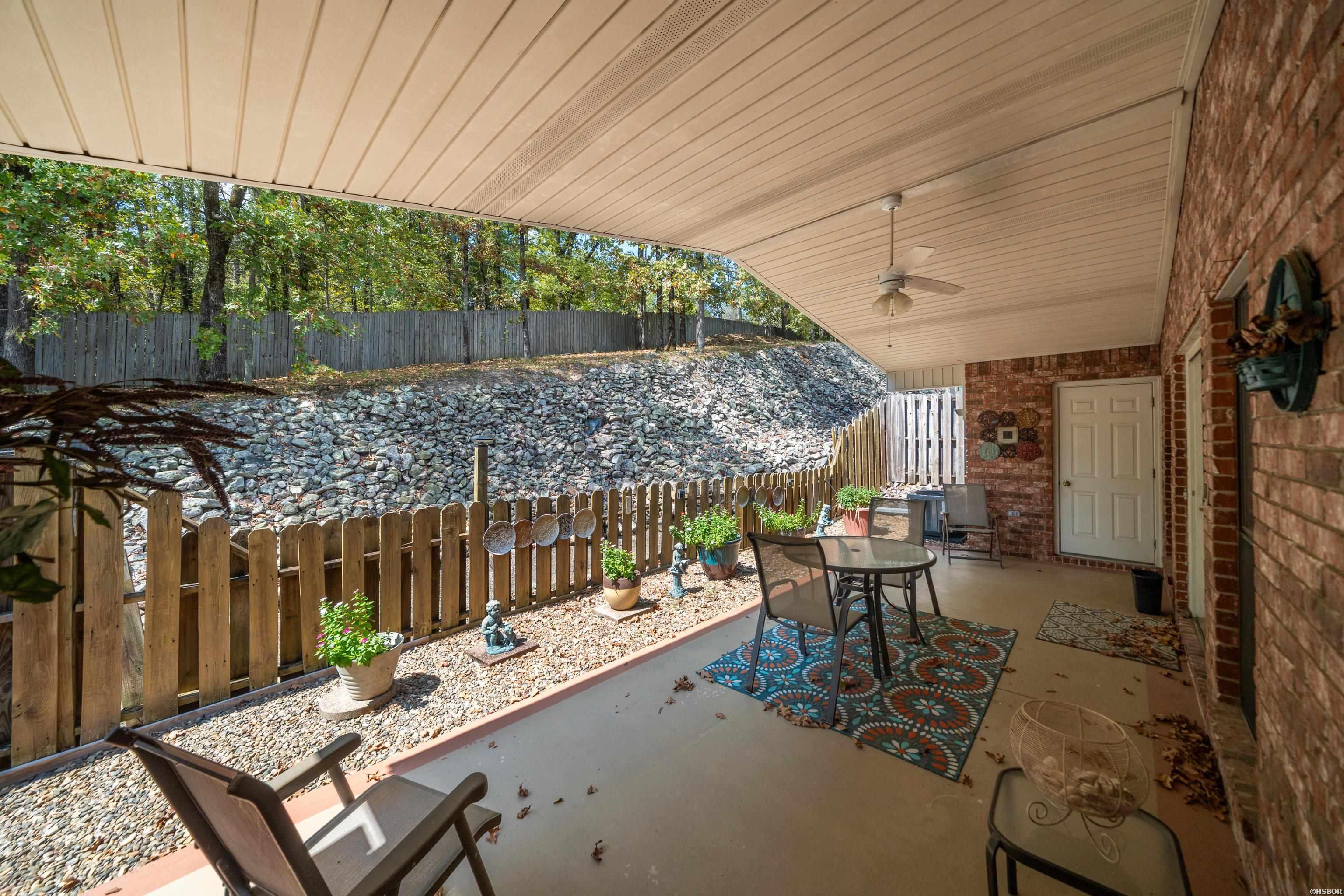 500 Pakis Street Property Photo 35
