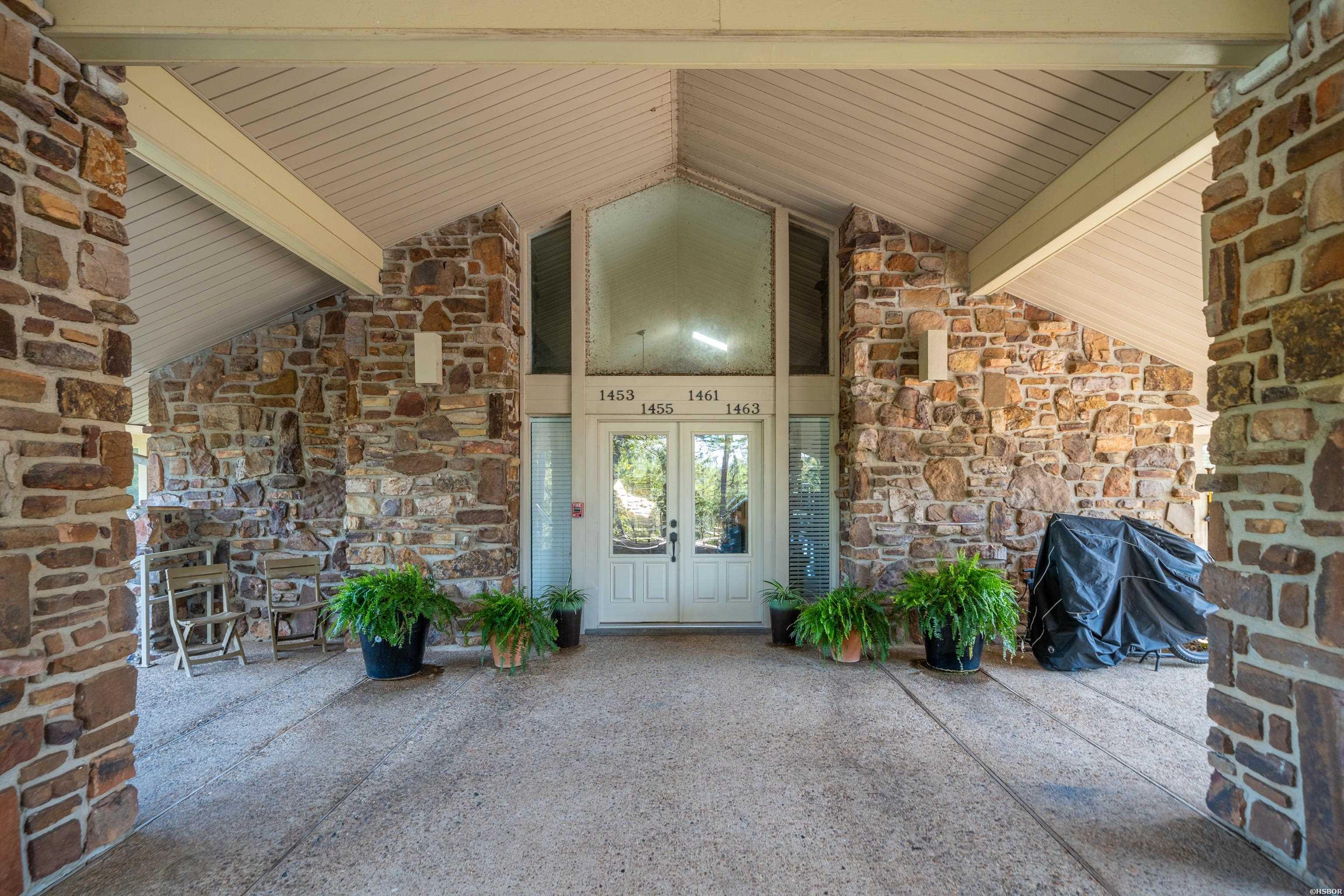 1463 Lodge Mountain Road Property Photo 4