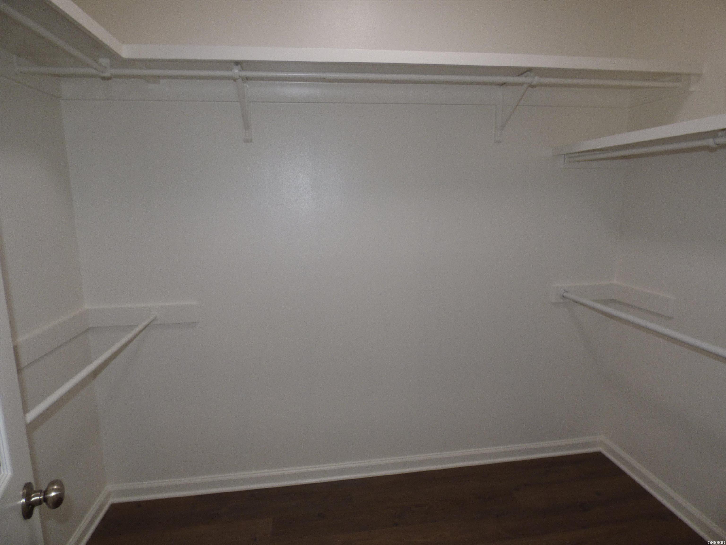 106 Creekview Terrace Property Photo 25