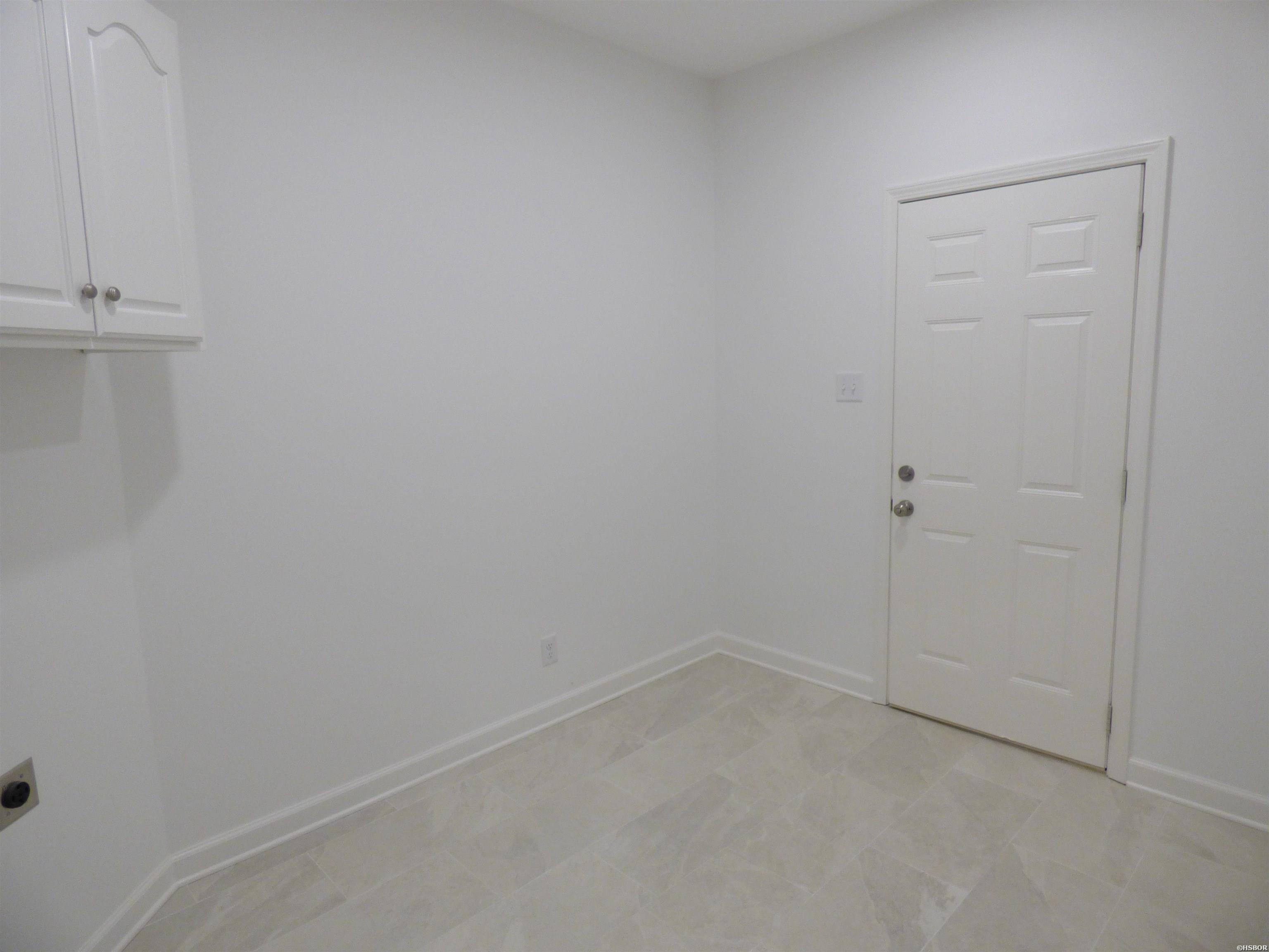 106 Creekview Terrace Property Photo 30