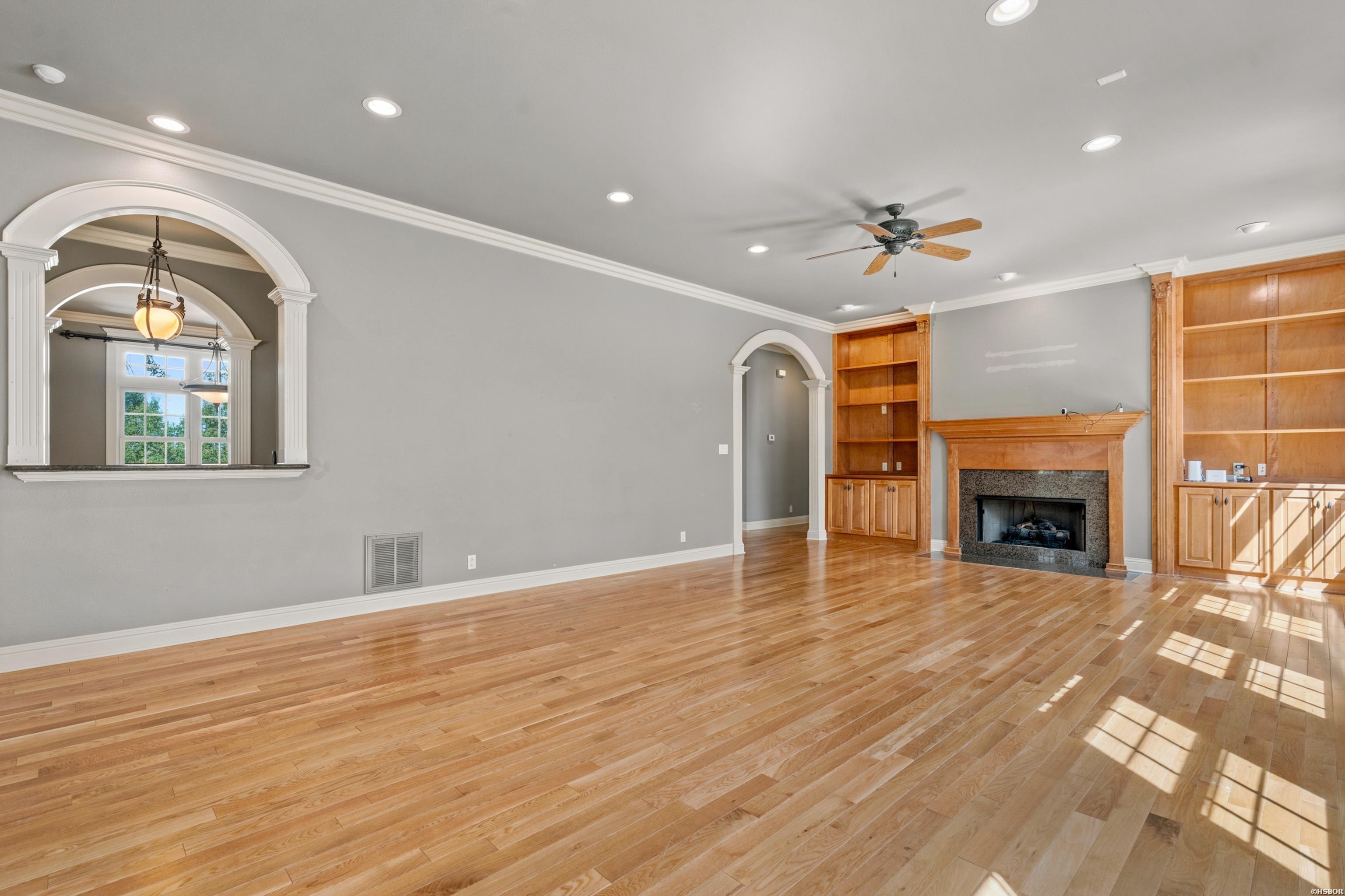70 Stonegate Terrace Property Photo 10